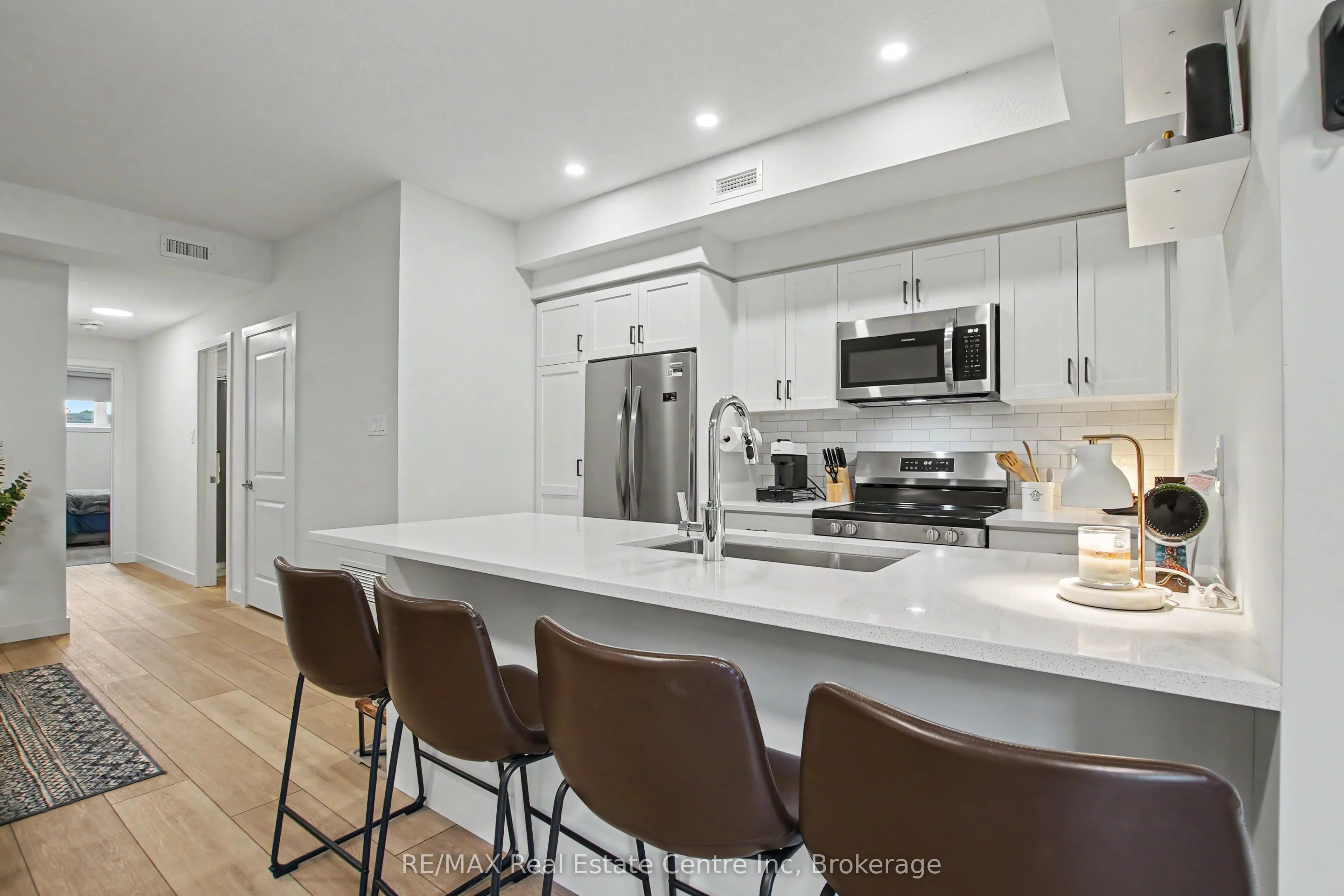 824 Woolwich Street #192