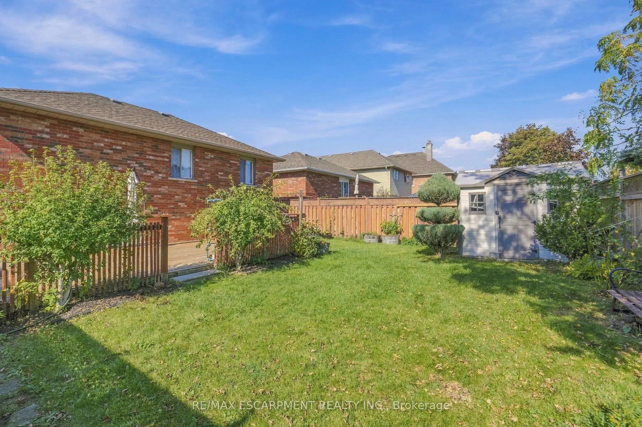 102 Cove Crescent
