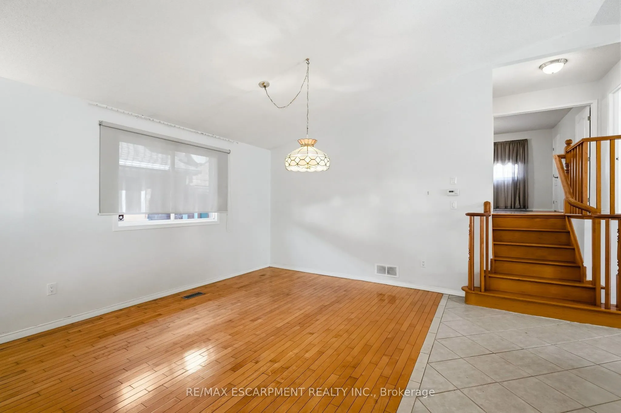 102 Cove Crescent