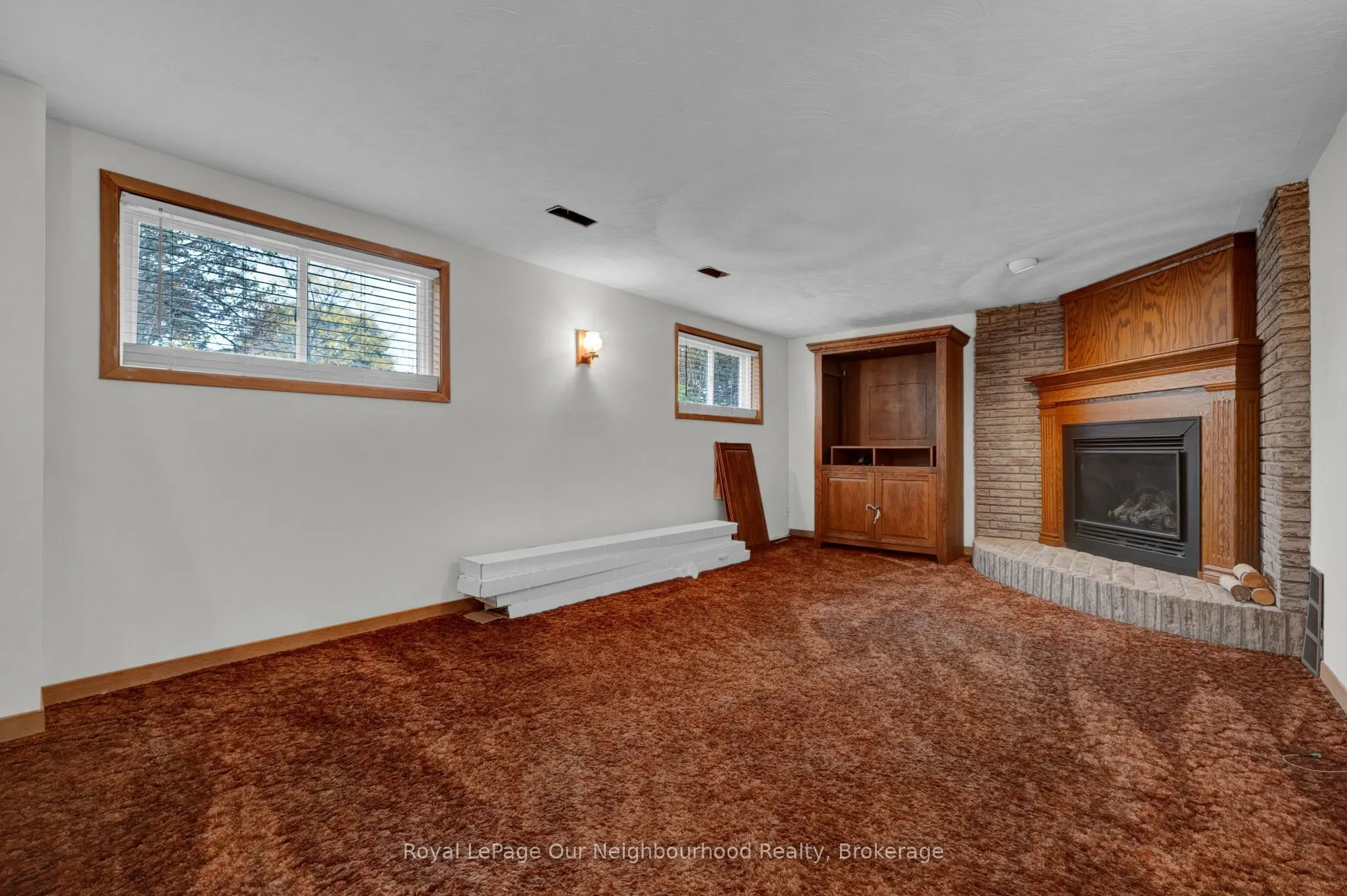 32 Alnet Drive