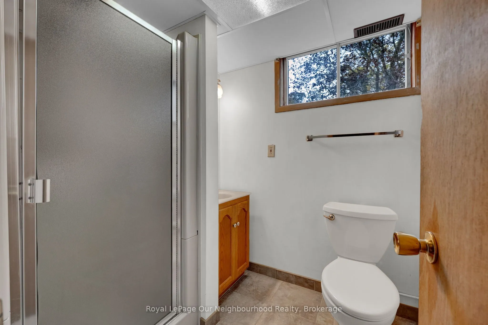 32 Alnet Drive