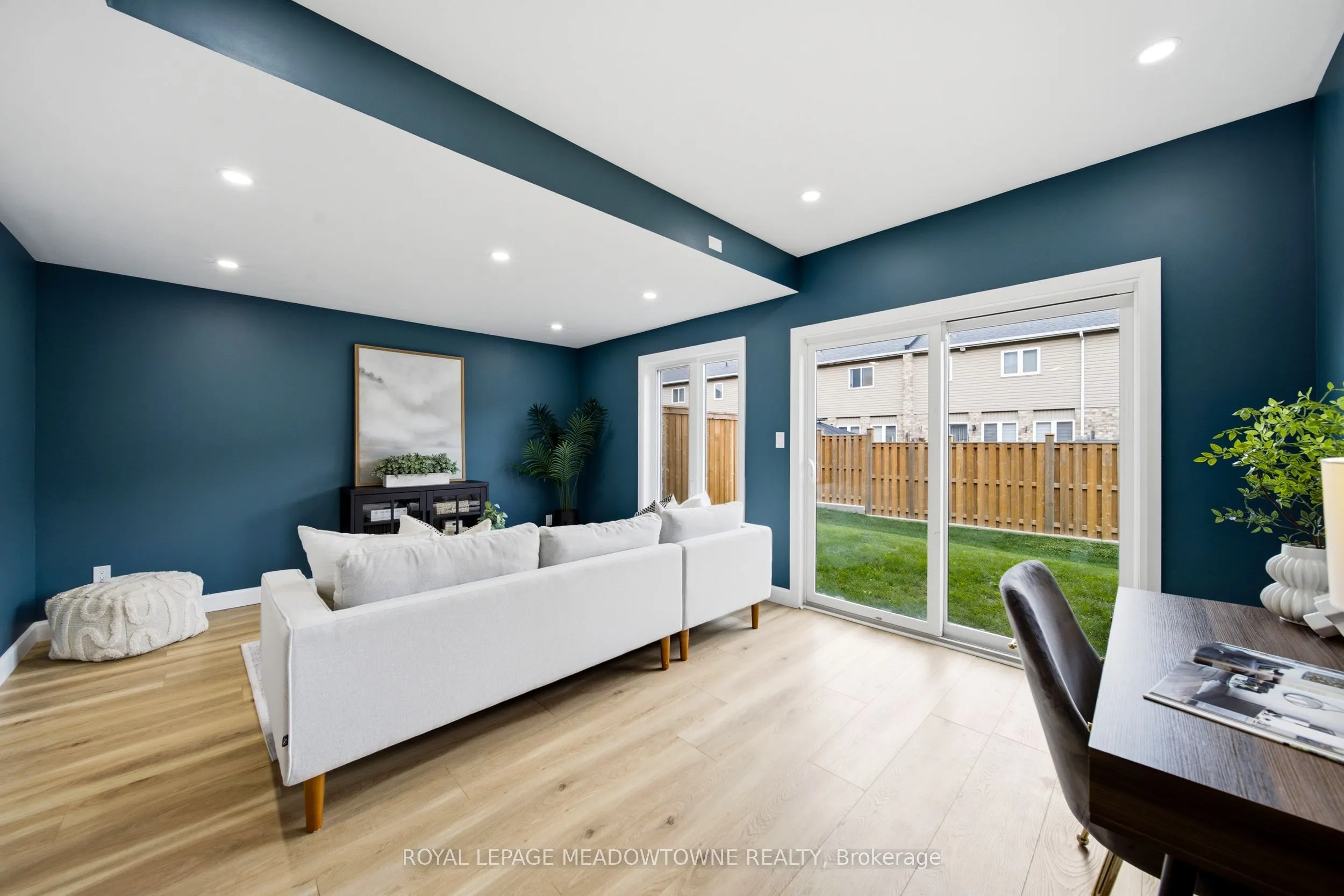 675 Victoria Road N #5