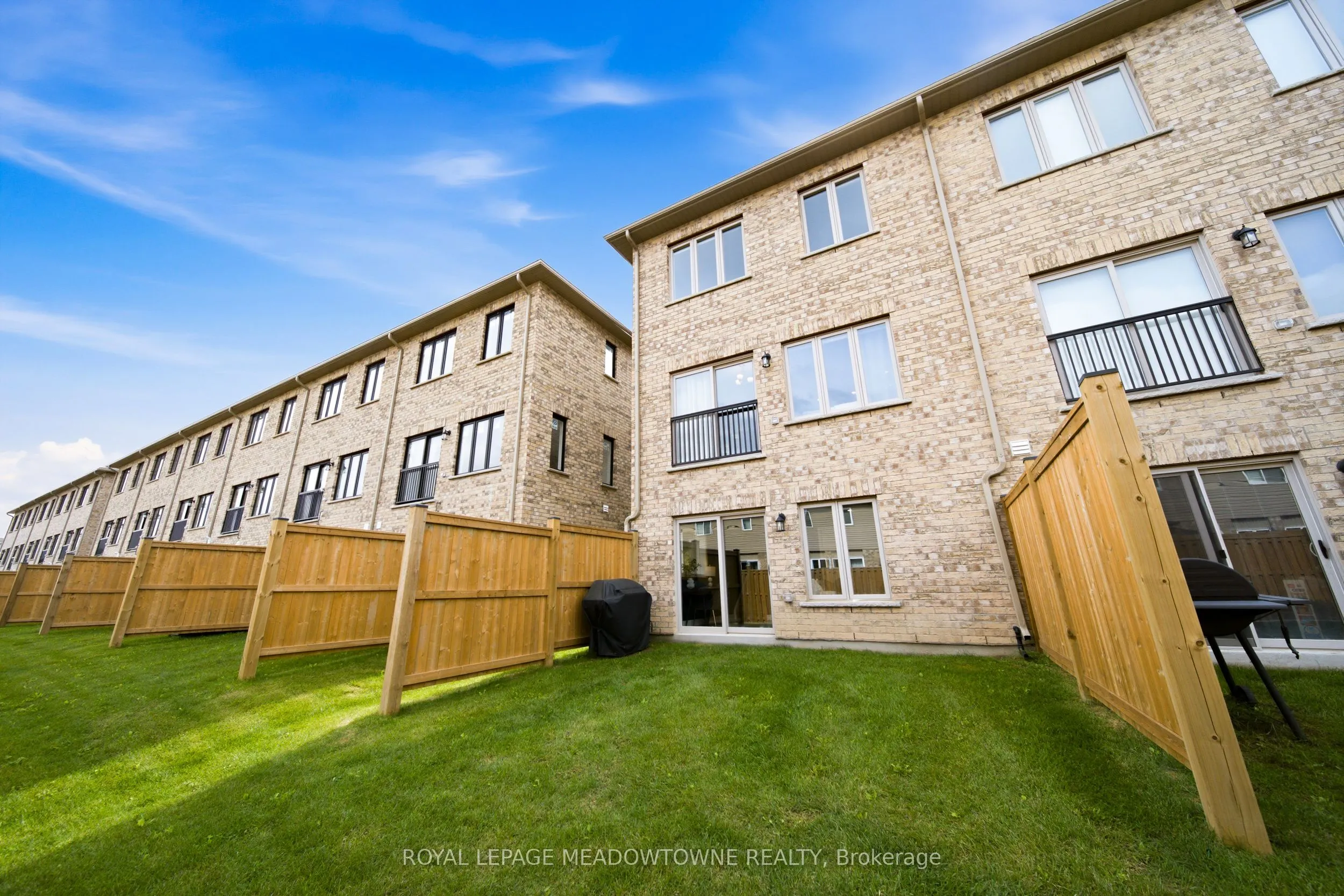 675 Victoria Road N #5