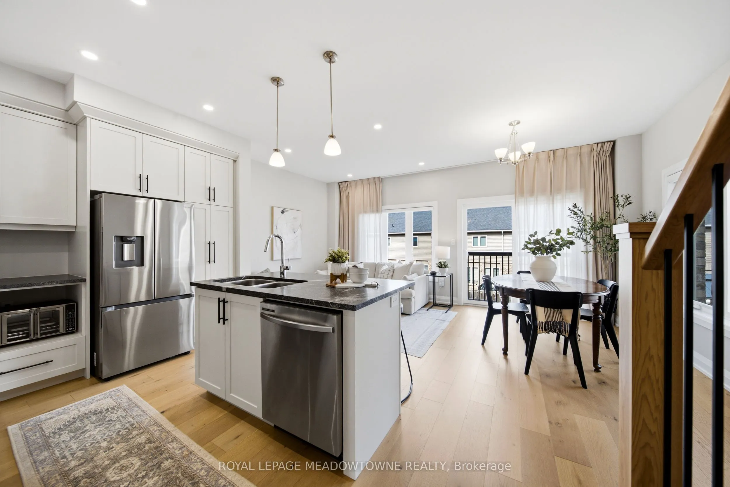 675 Victoria Road N #5