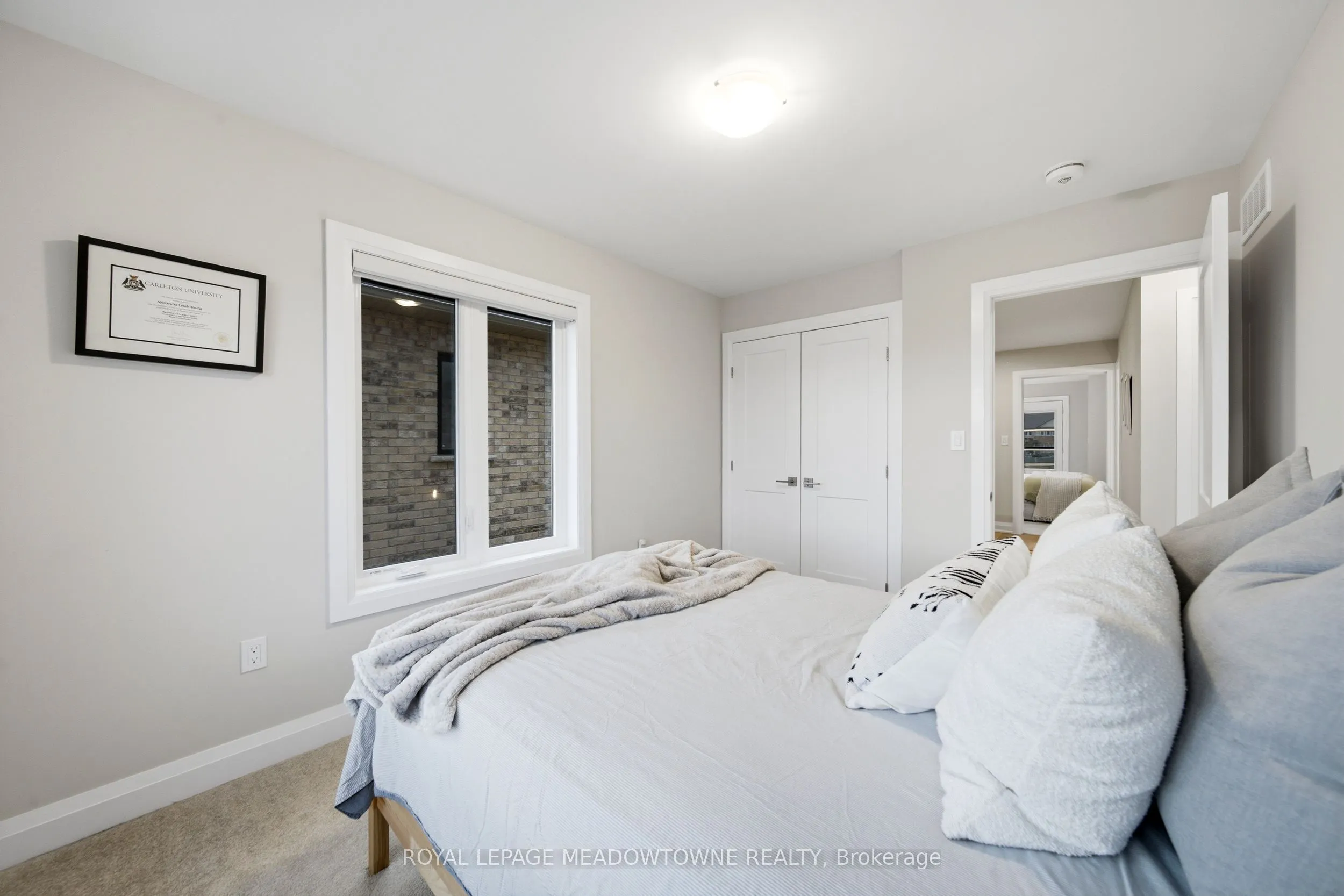 675 Victoria Road N #5