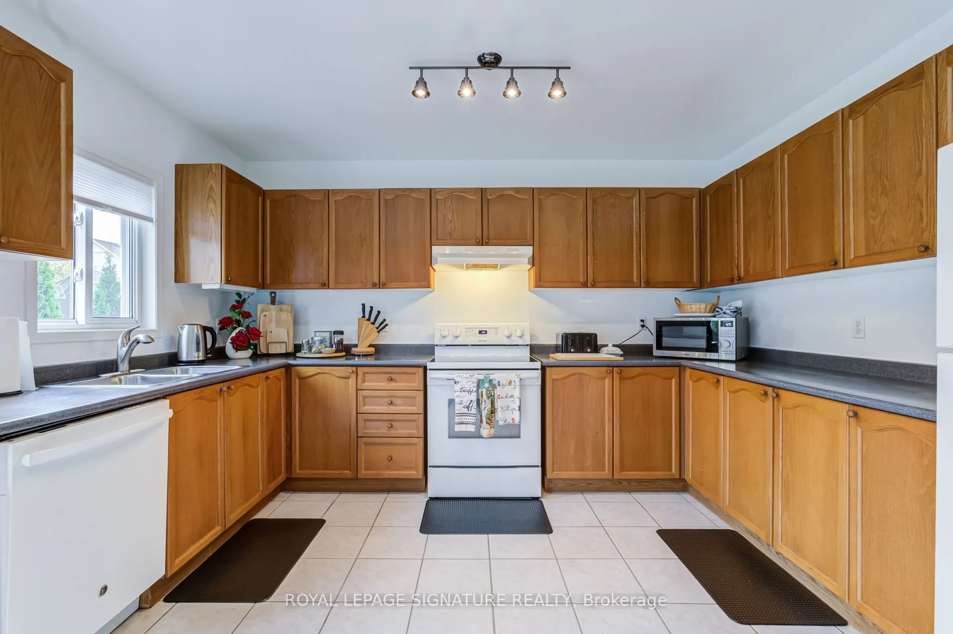 22 Huffman Avenue