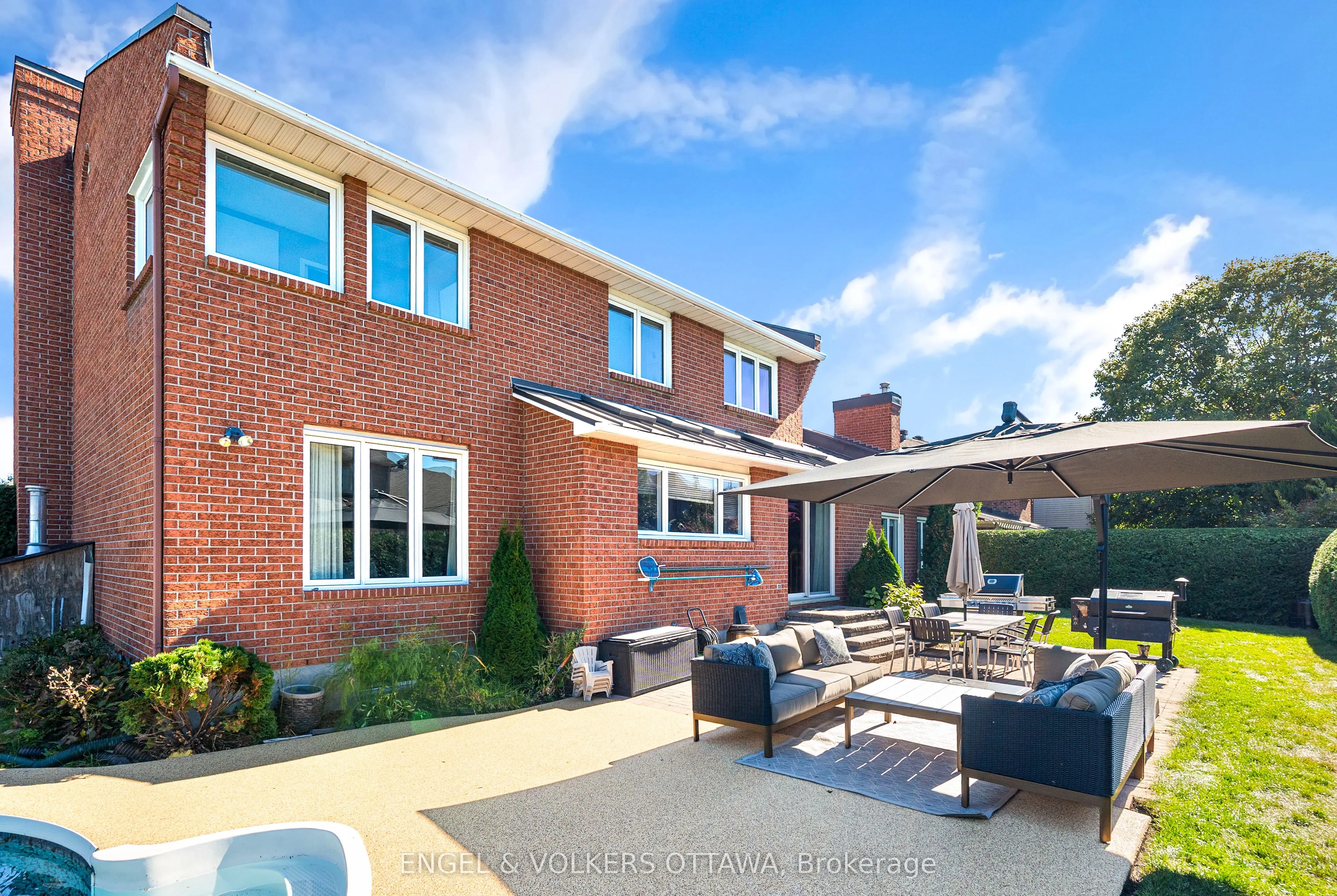 6 Holly Ridge