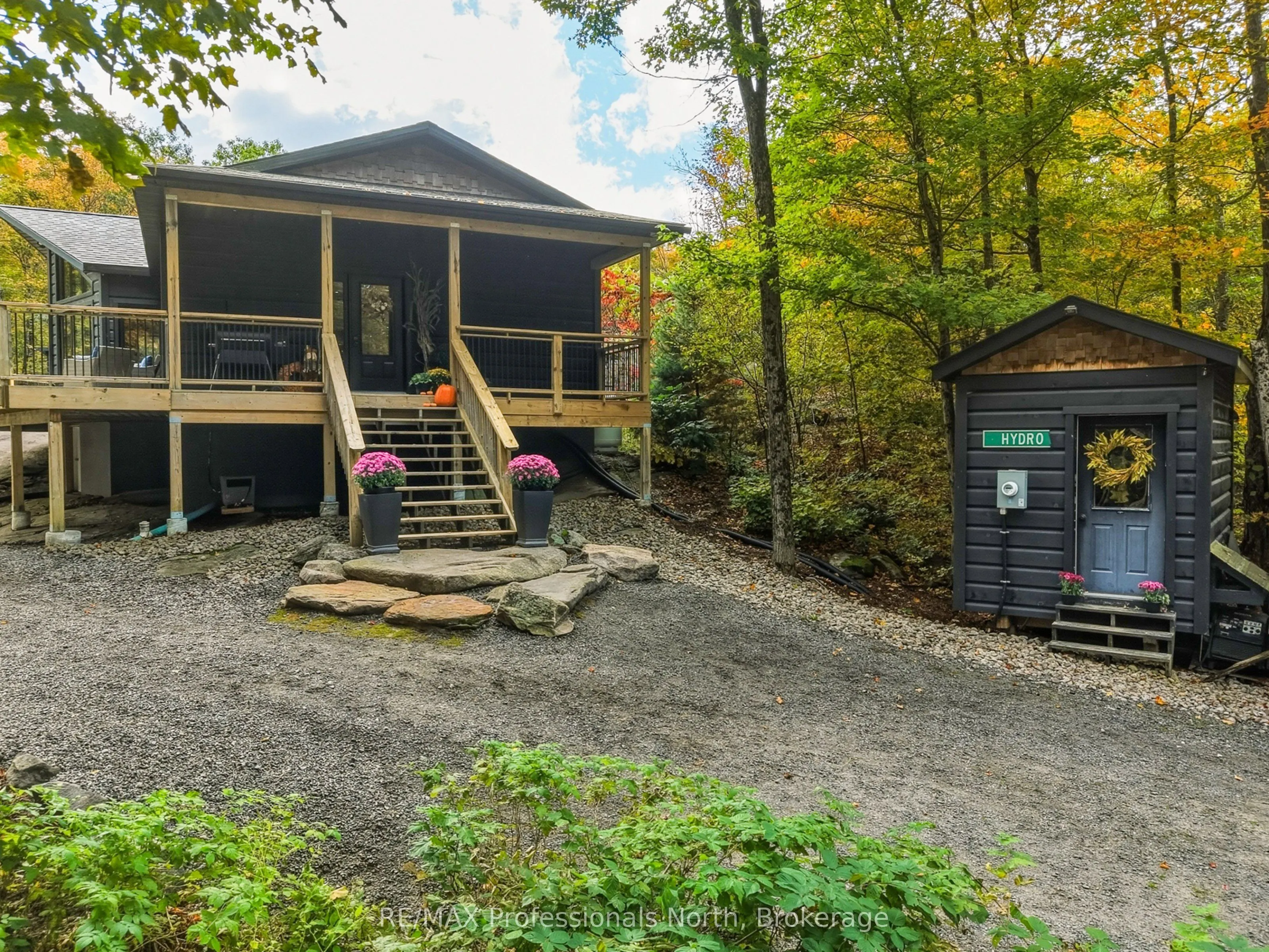 1266 North Shore Road