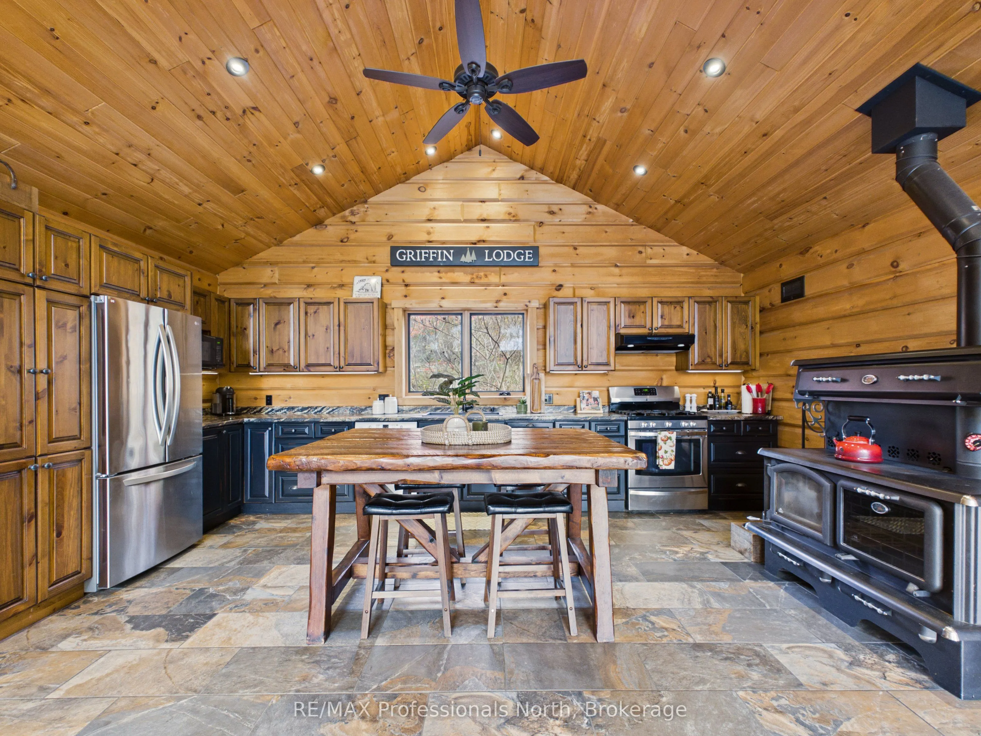 1266 North Shore Road