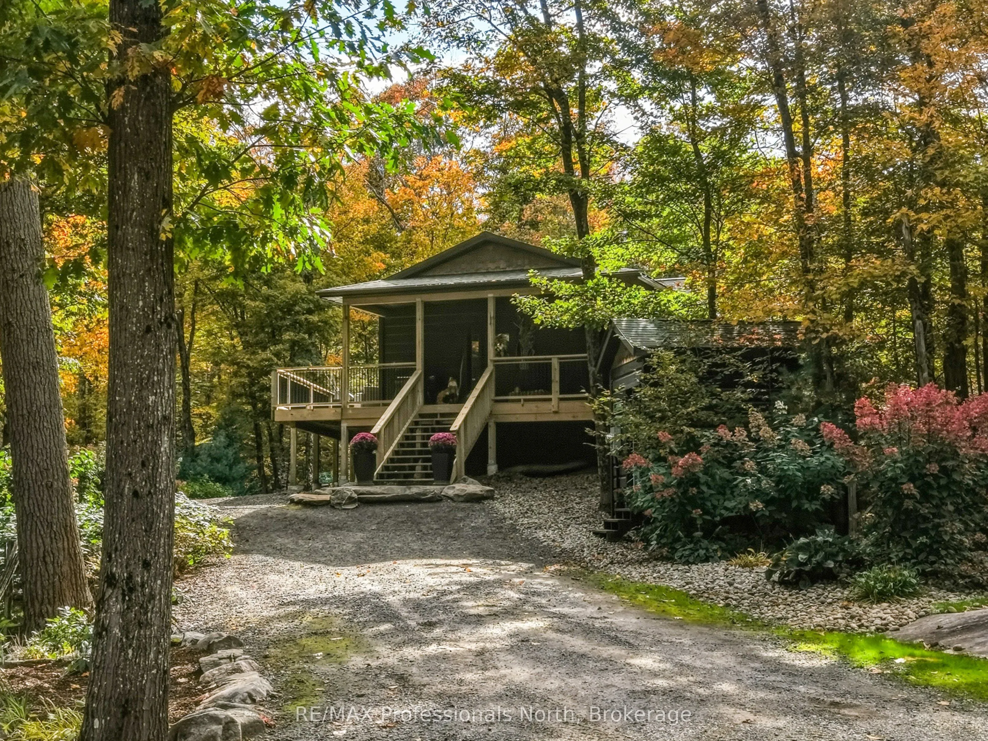 1266 North Shore Road