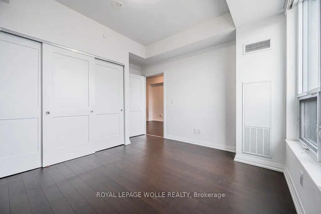 155 Caroline Street S #1506