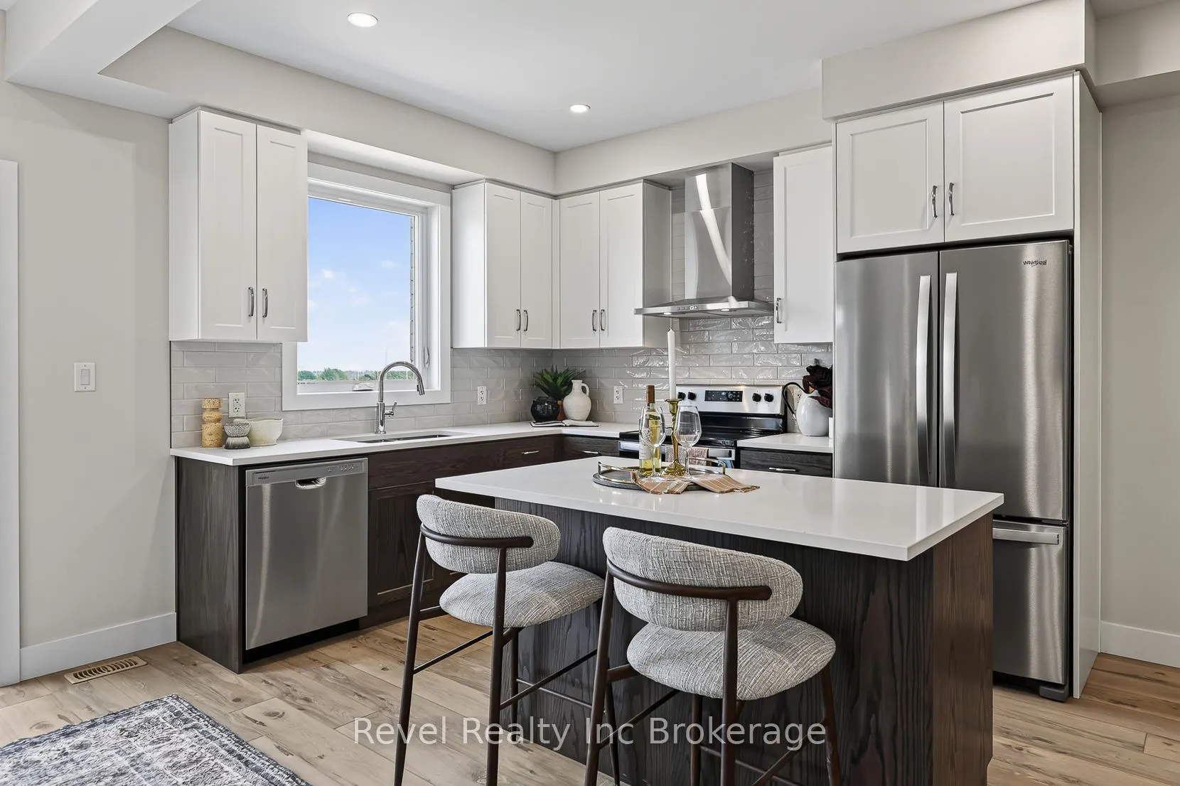 325 Kading Crescent