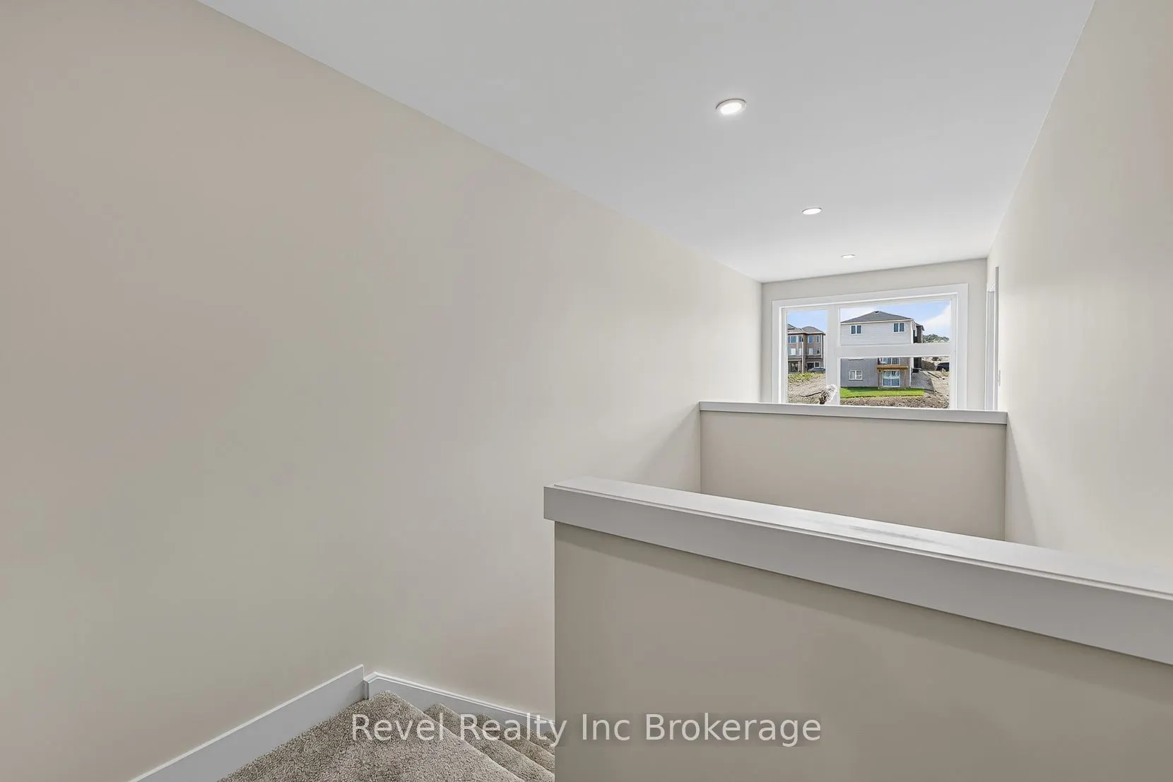 325 Kading Crescent