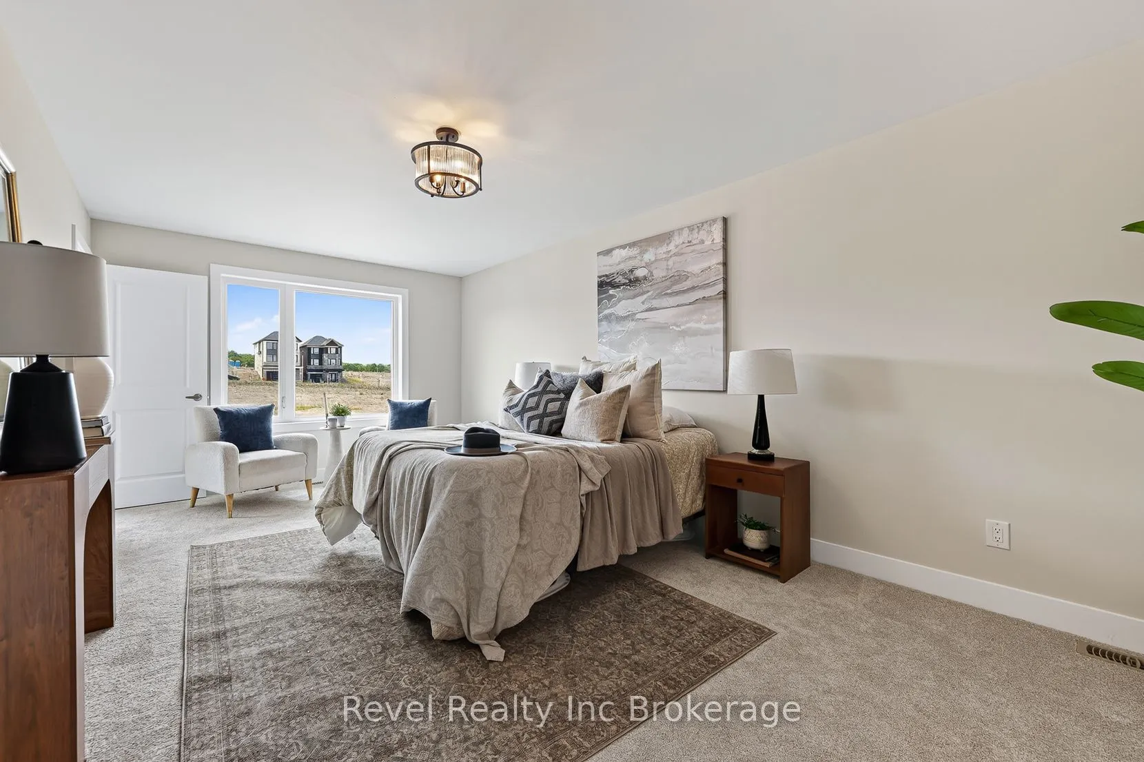 325 Kading Crescent