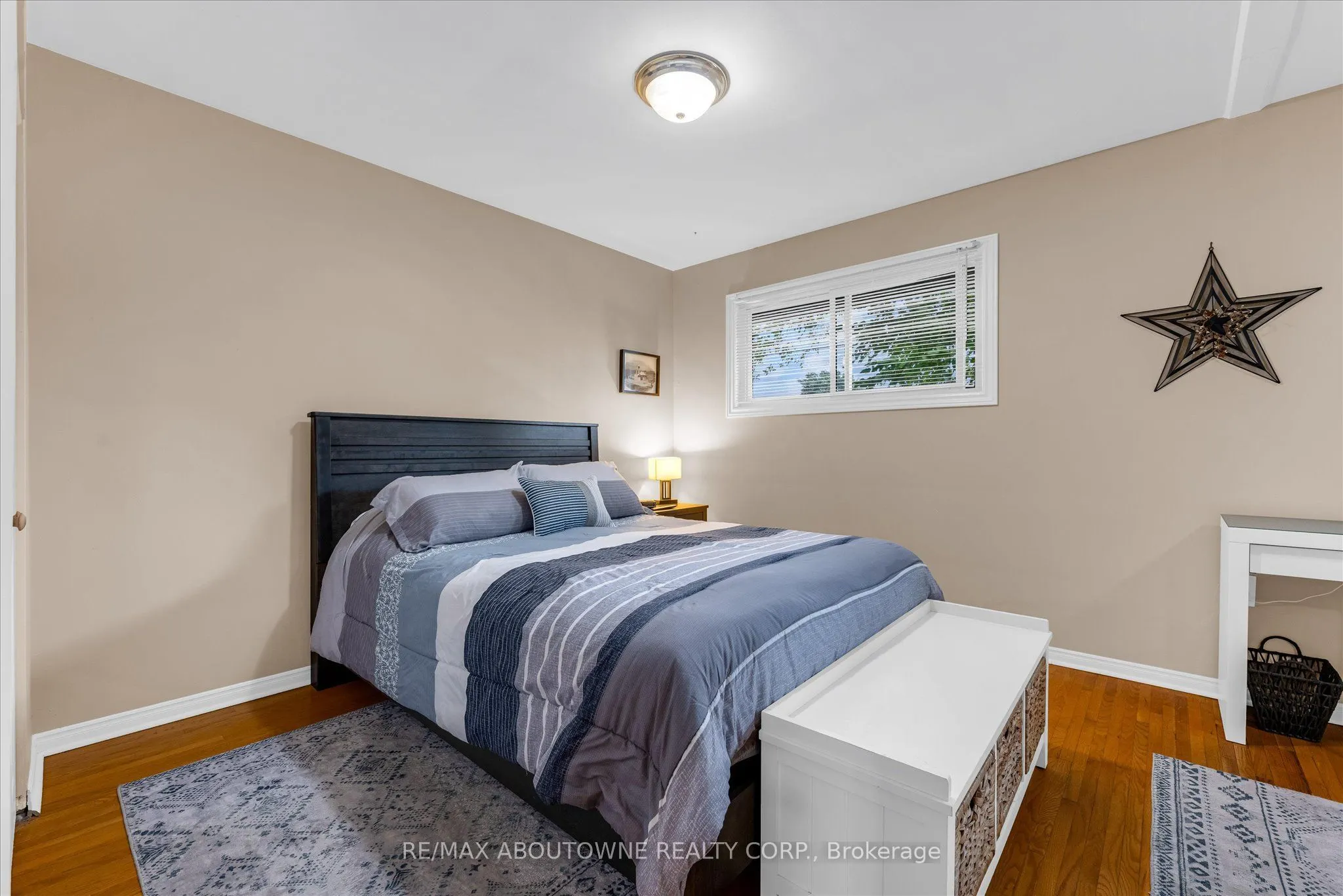 7 Douglas Avenue