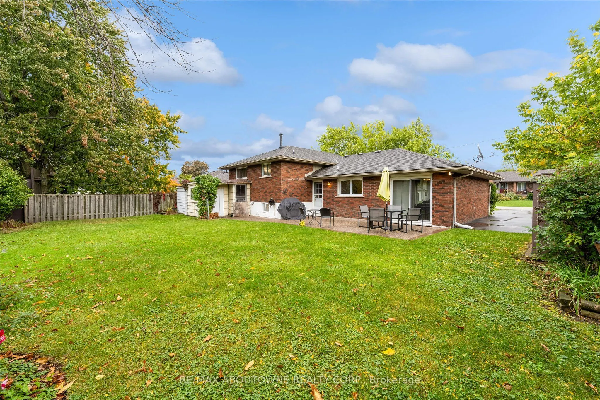 7 Douglas Avenue