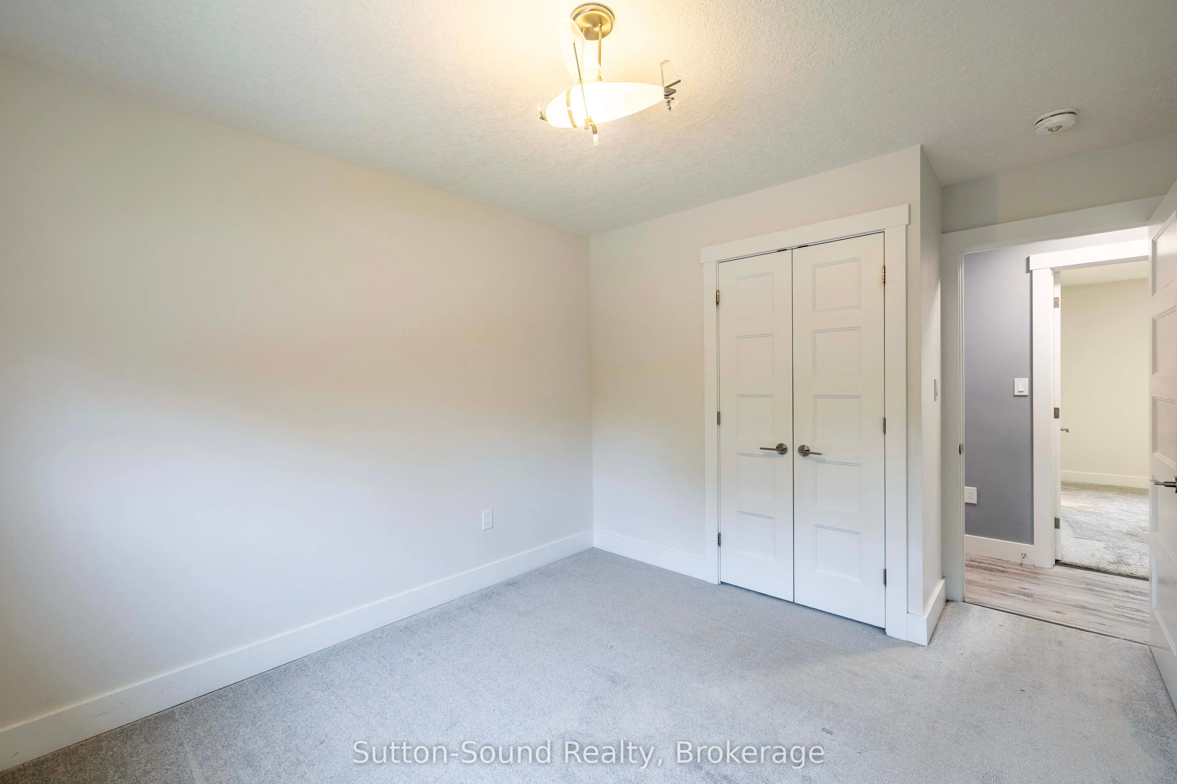 562 24th Street W