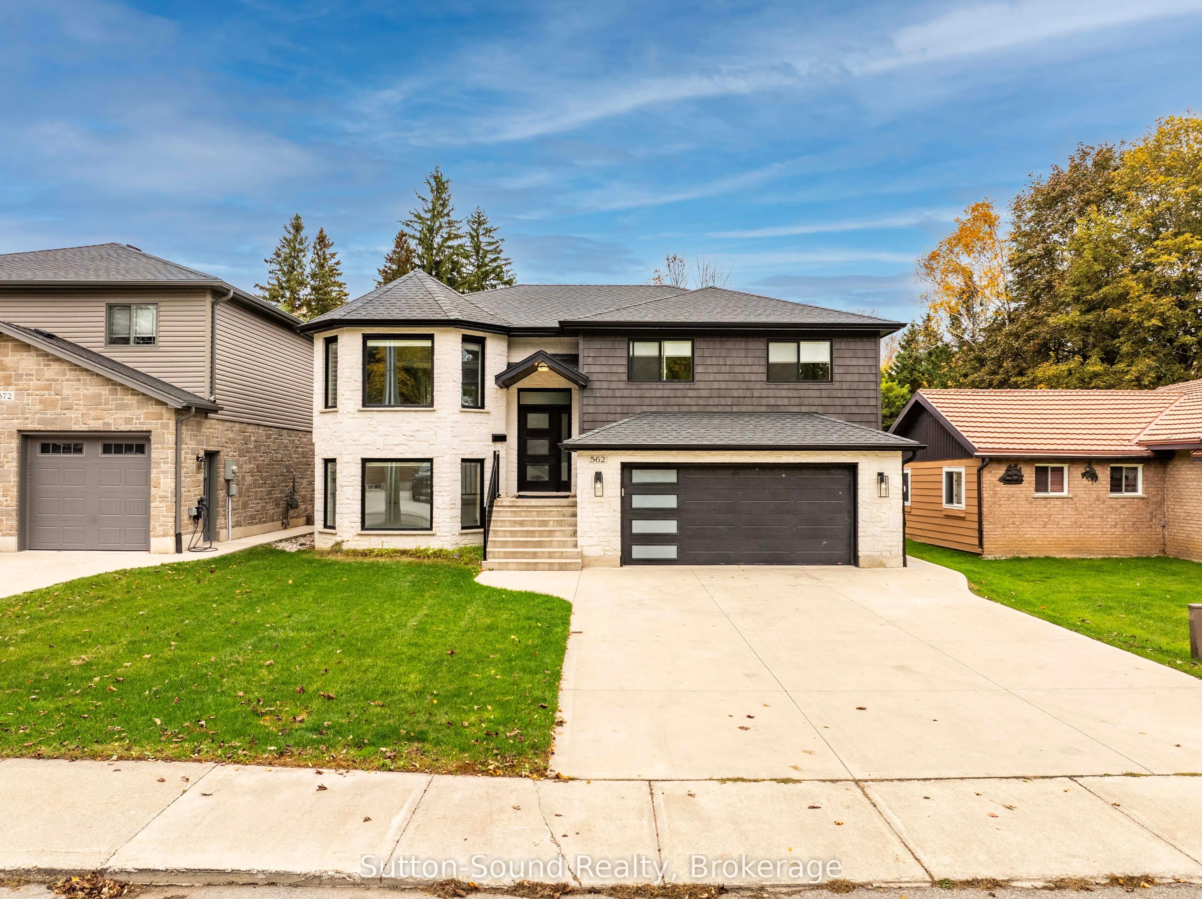 562 24th Street W