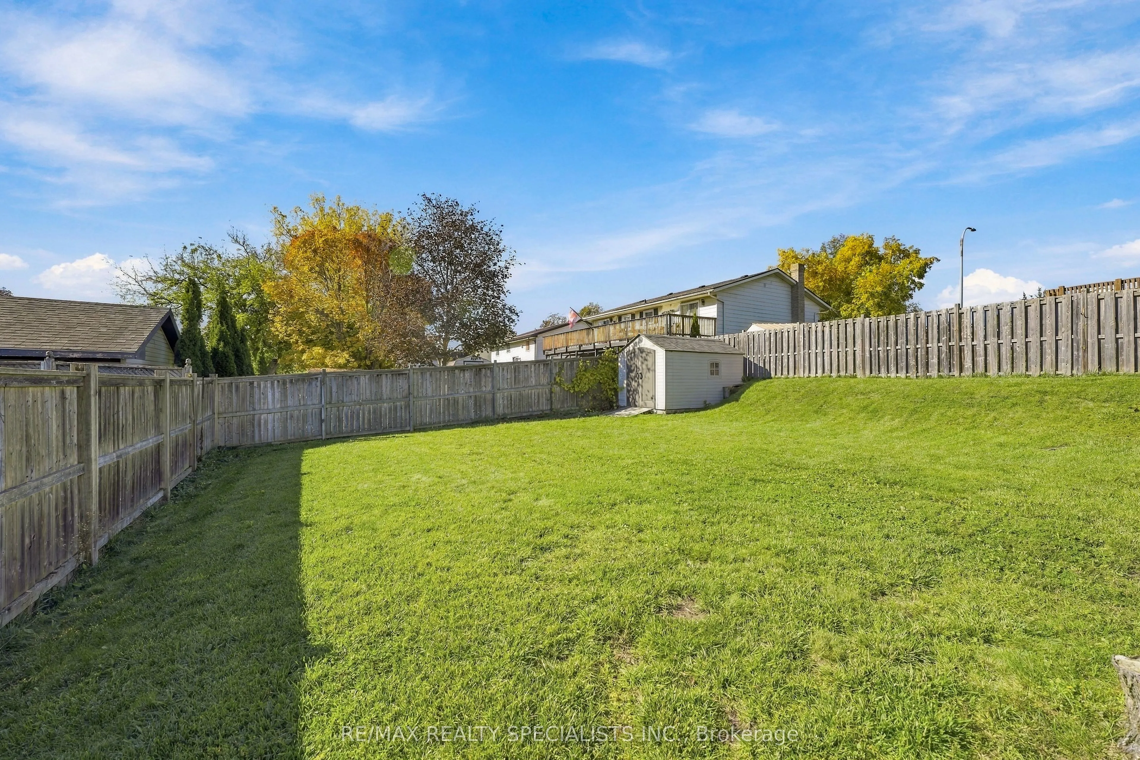 5 Van Alstine Drive