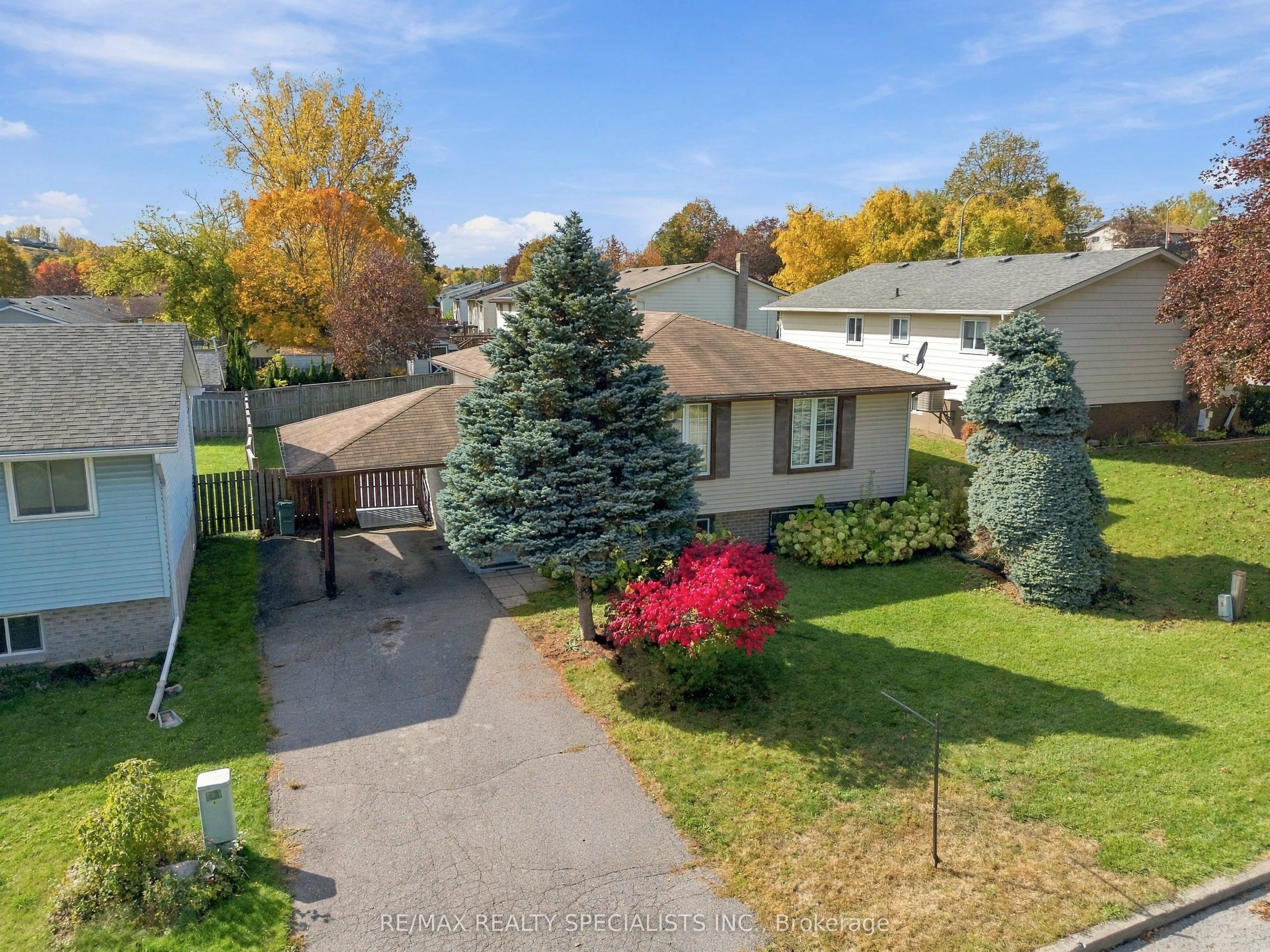 5 Van Alstine Drive