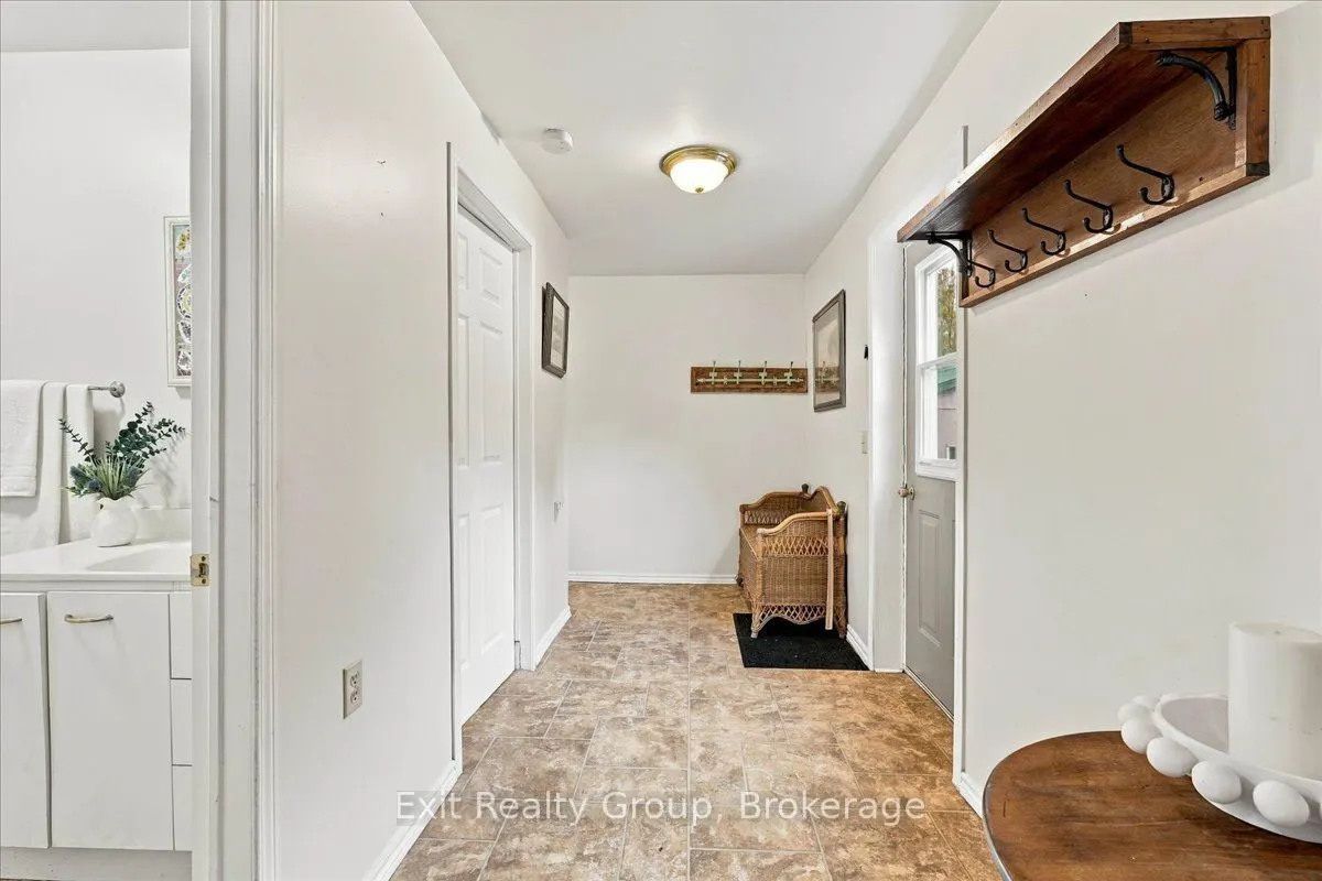 341 Downs Road