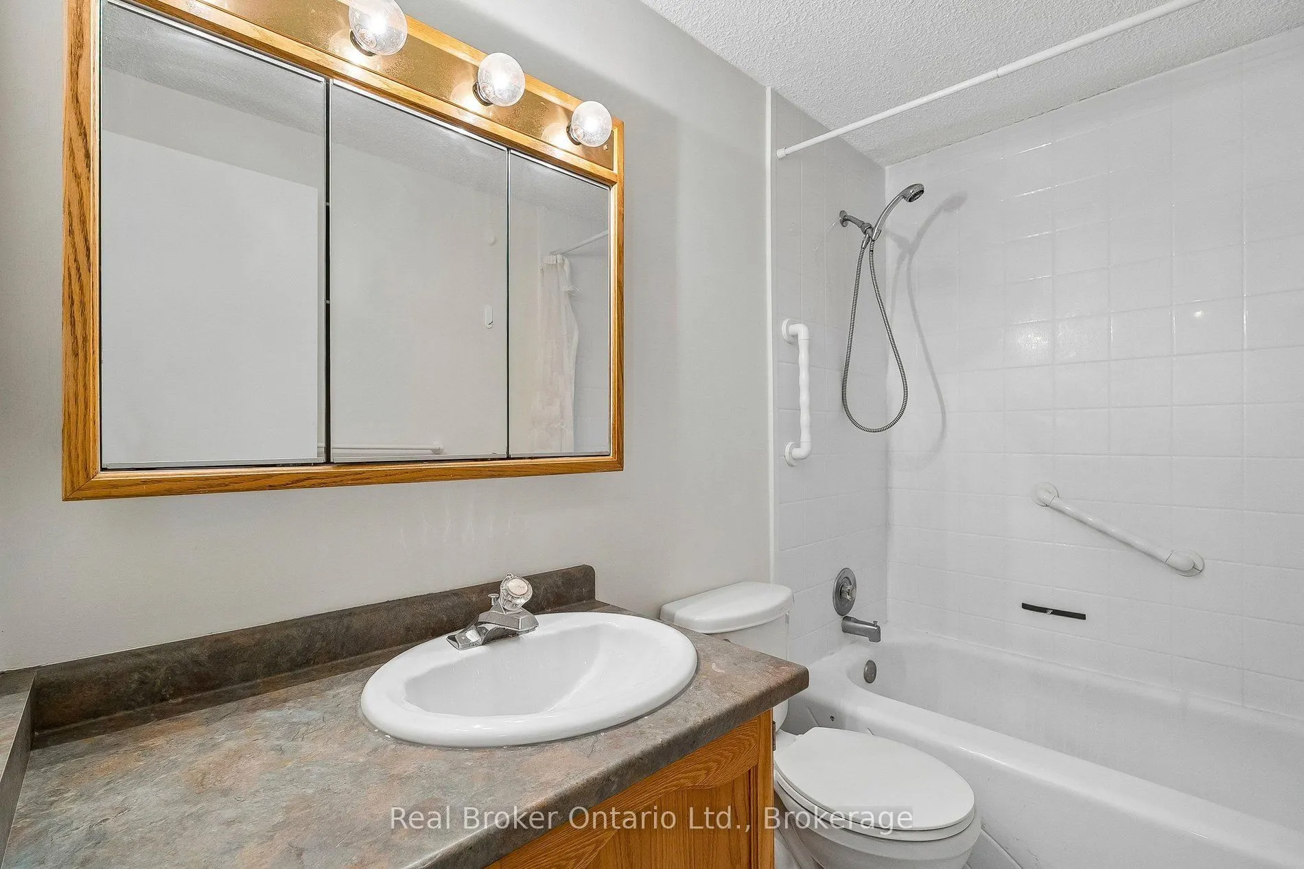 310 Linwell Road #1/2