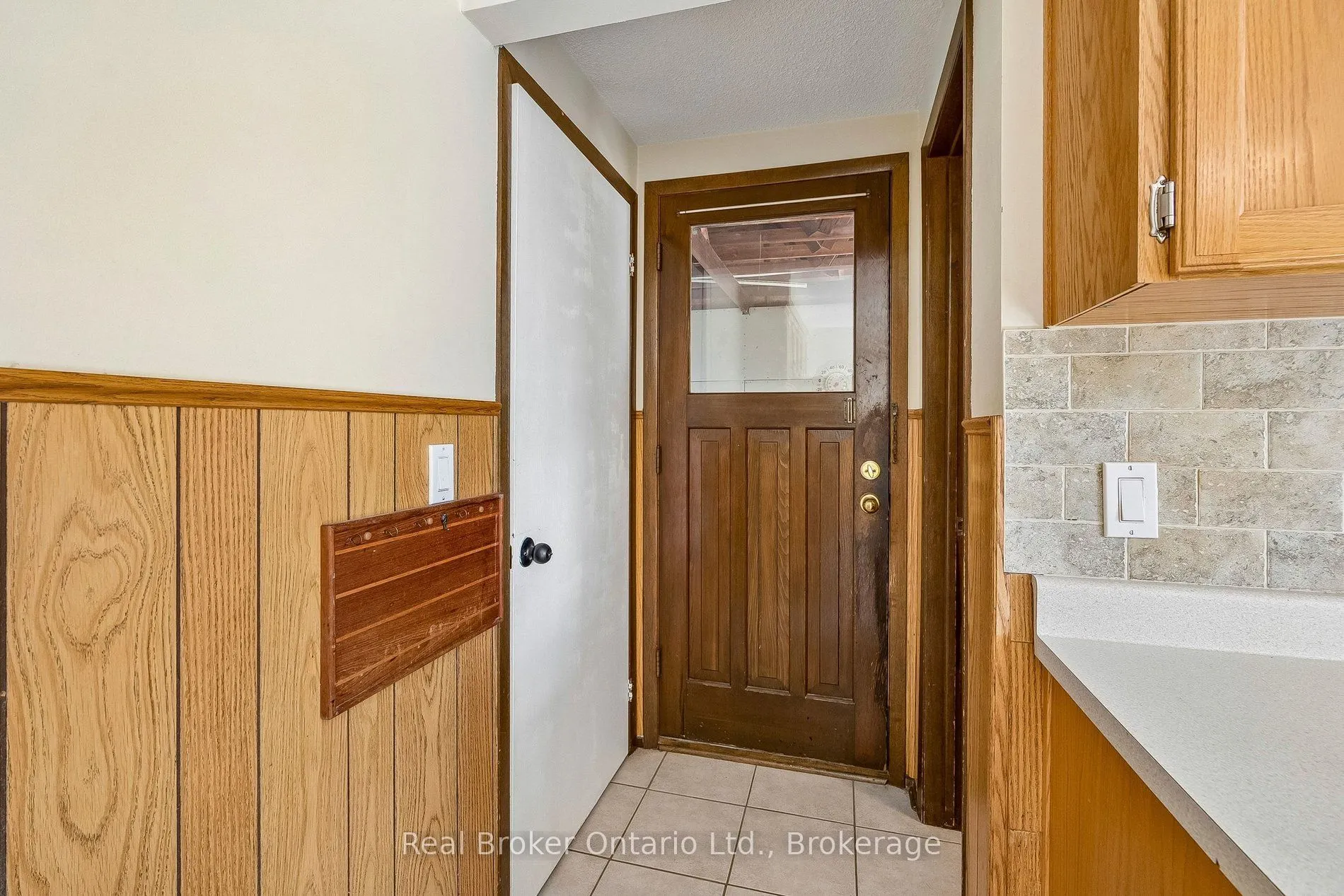 310 Linwell Road #1/2