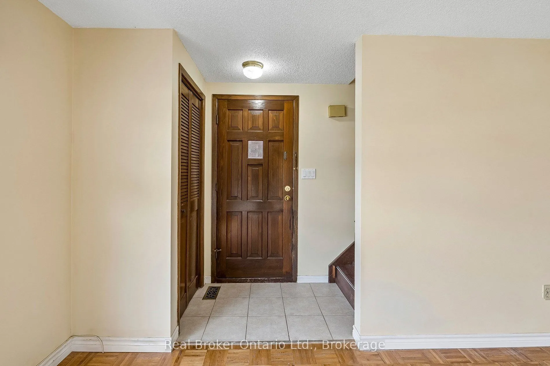 310 Linwell Road #1/2