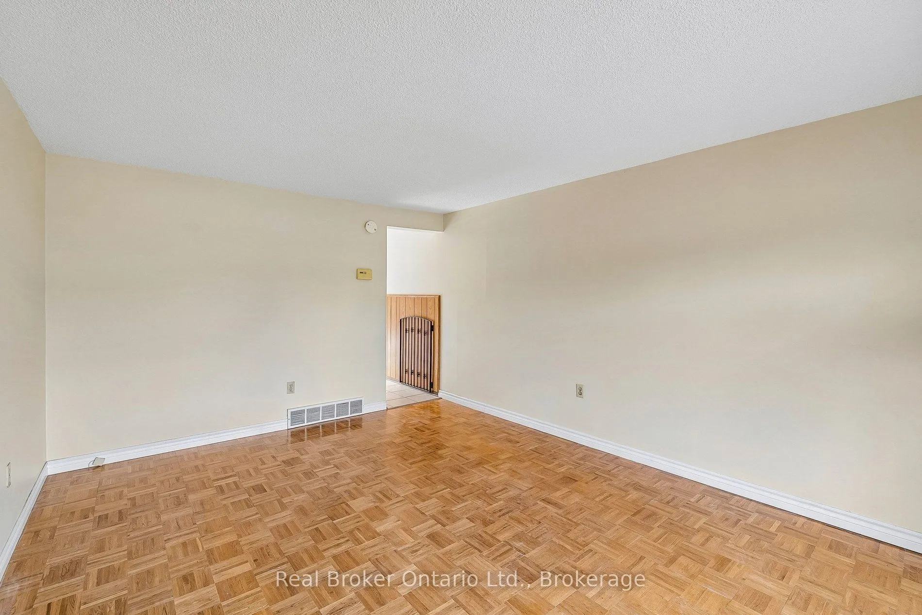 310 Linwell Road #1/2