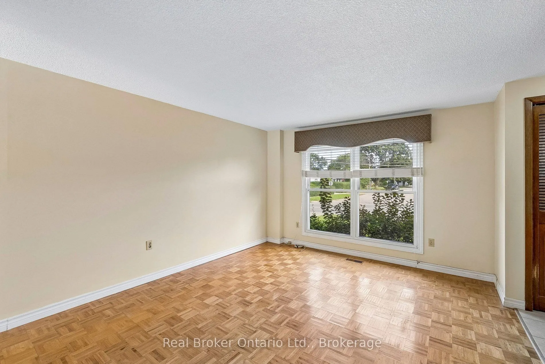 310 Linwell Road #1/2