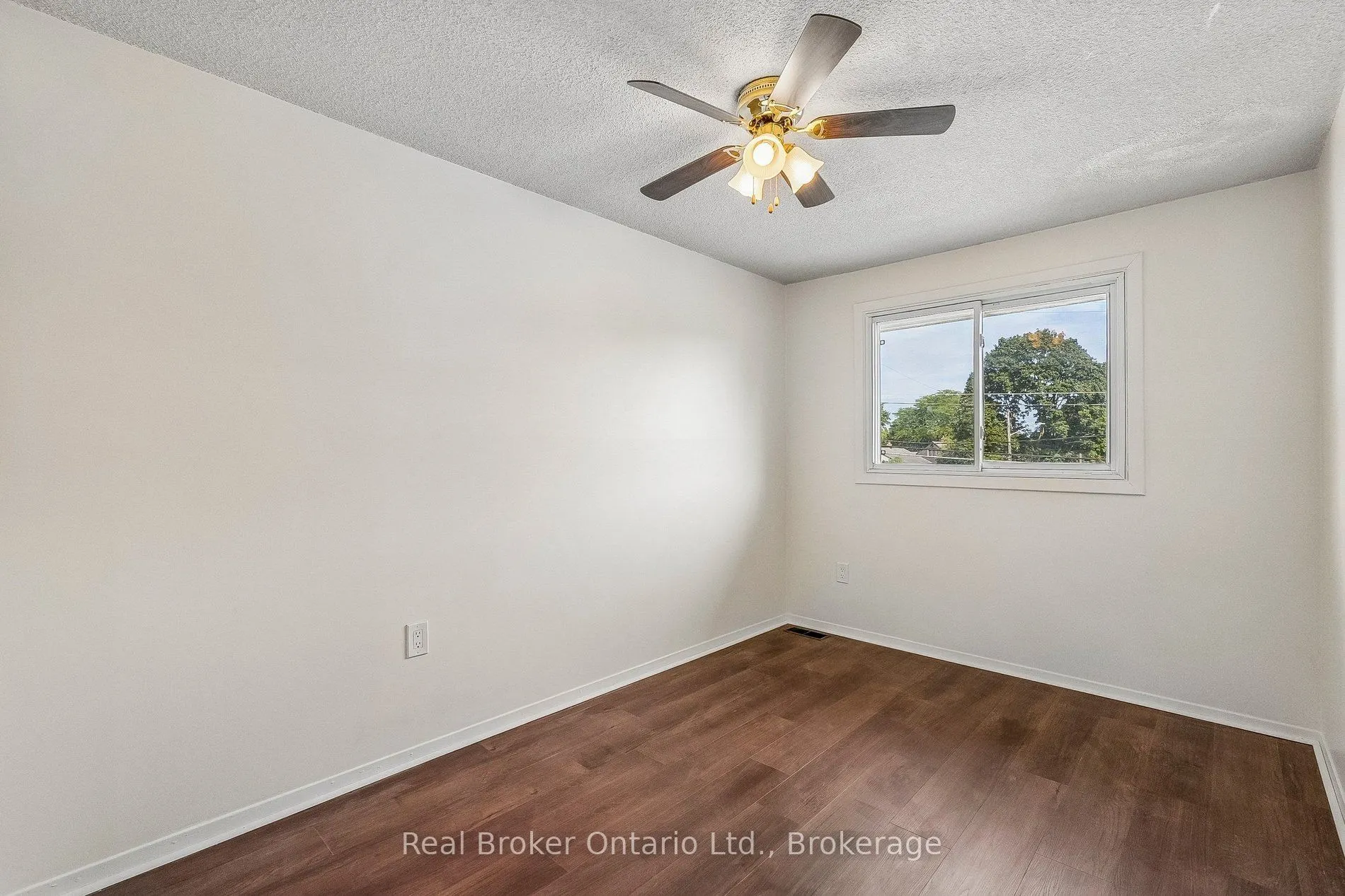 310 Linwell Road #1/2