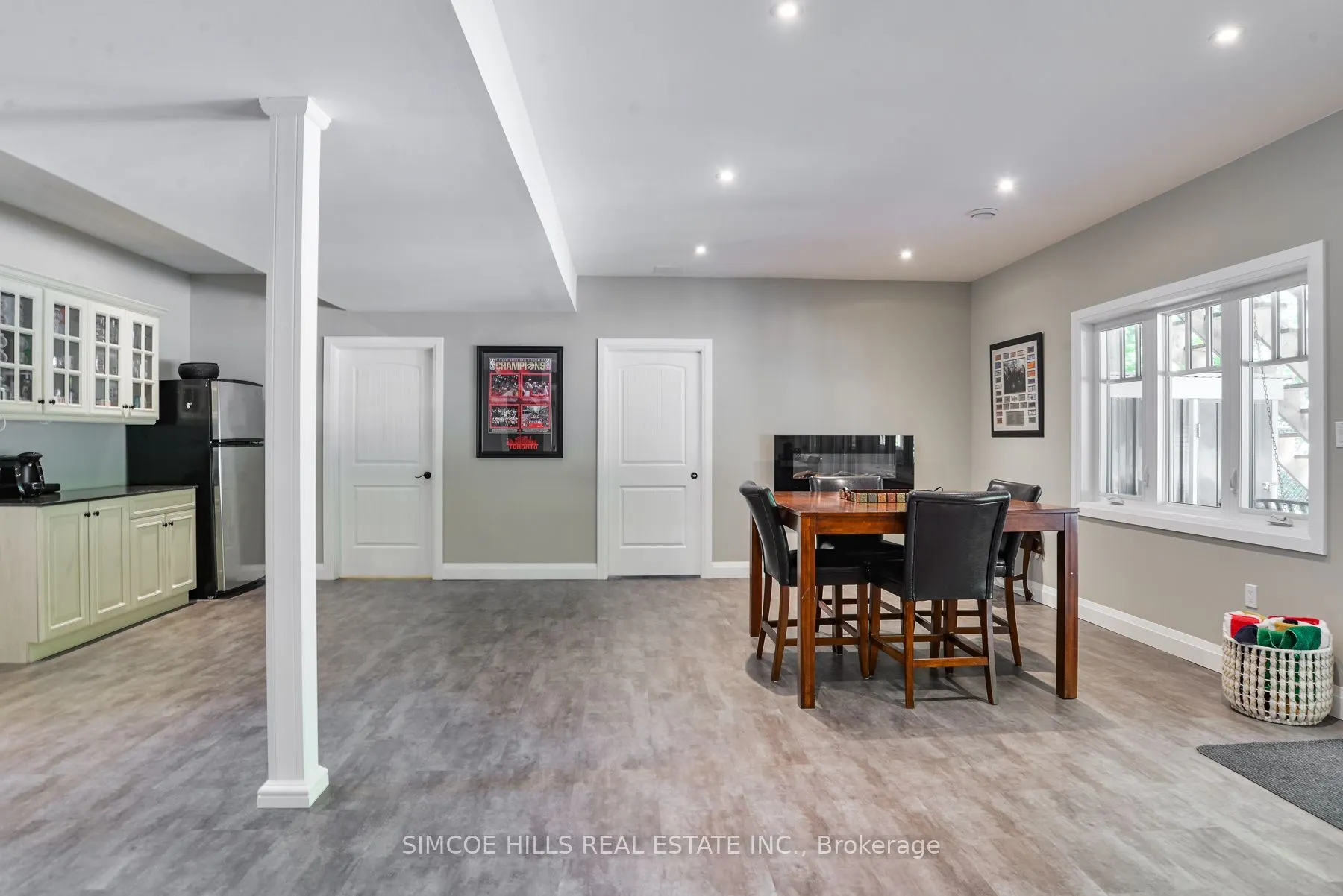 1013 Sutherland Way
