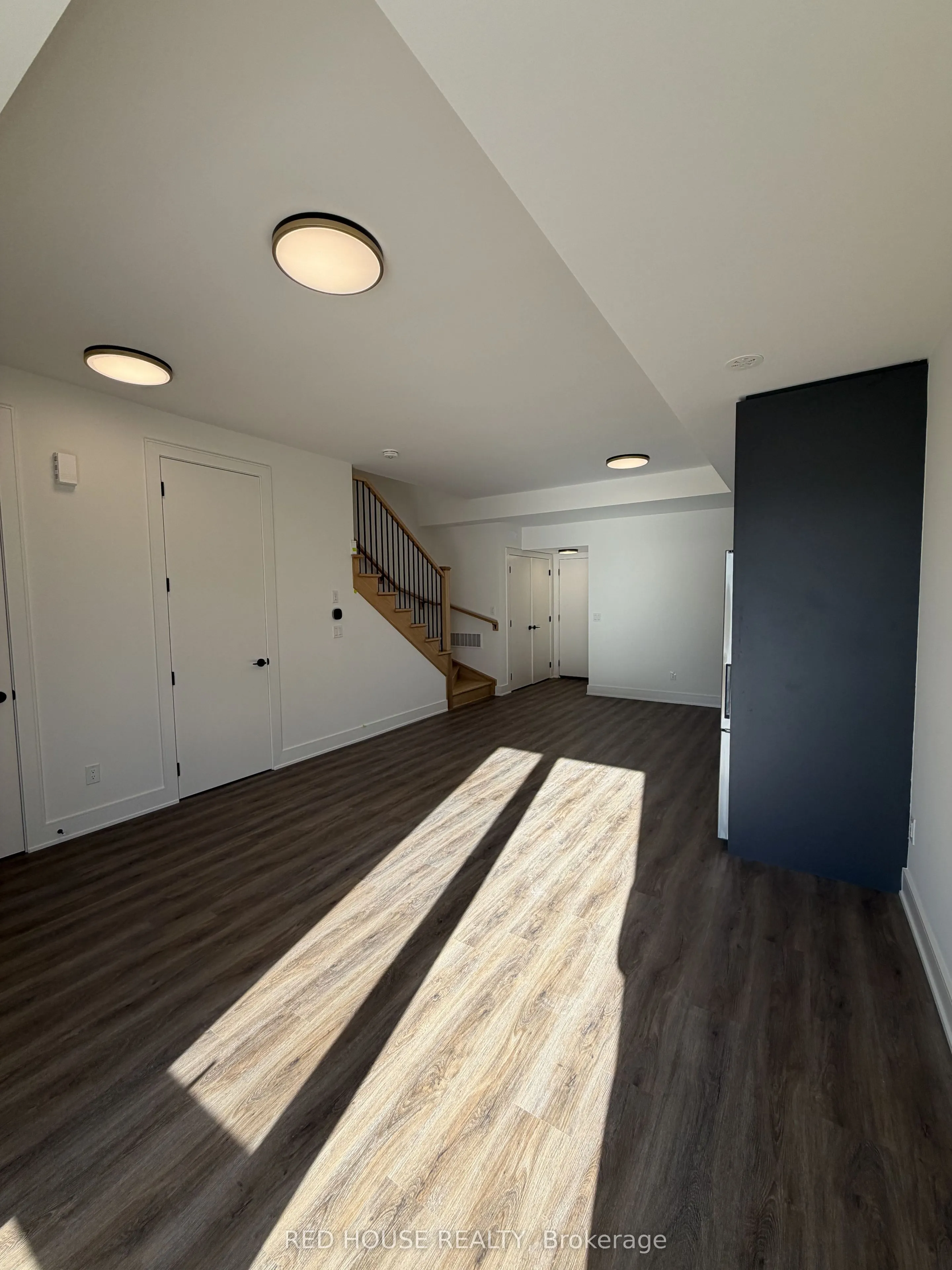 270 Ellis Avenue #N/A