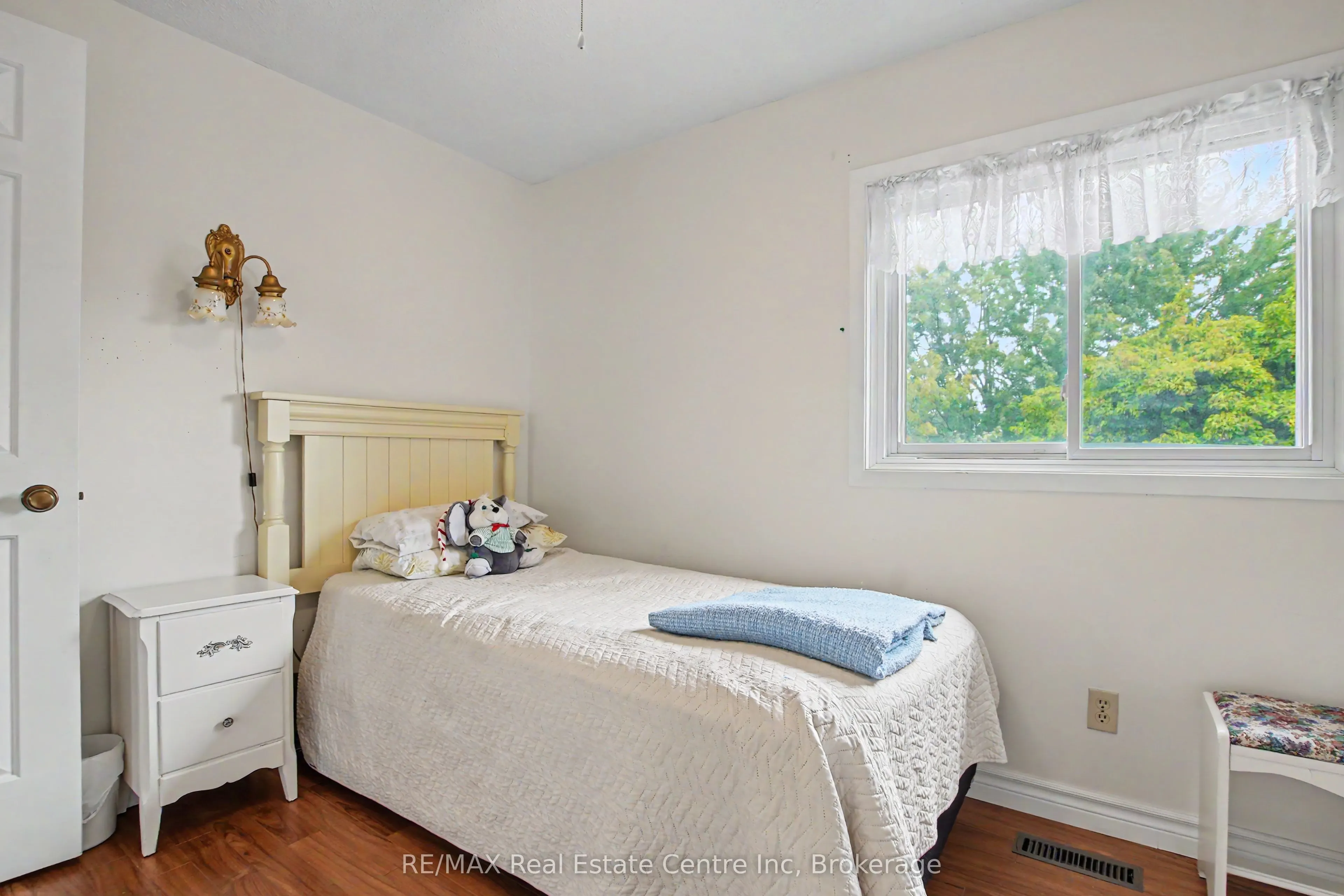 78 Rolling Meadows Drive