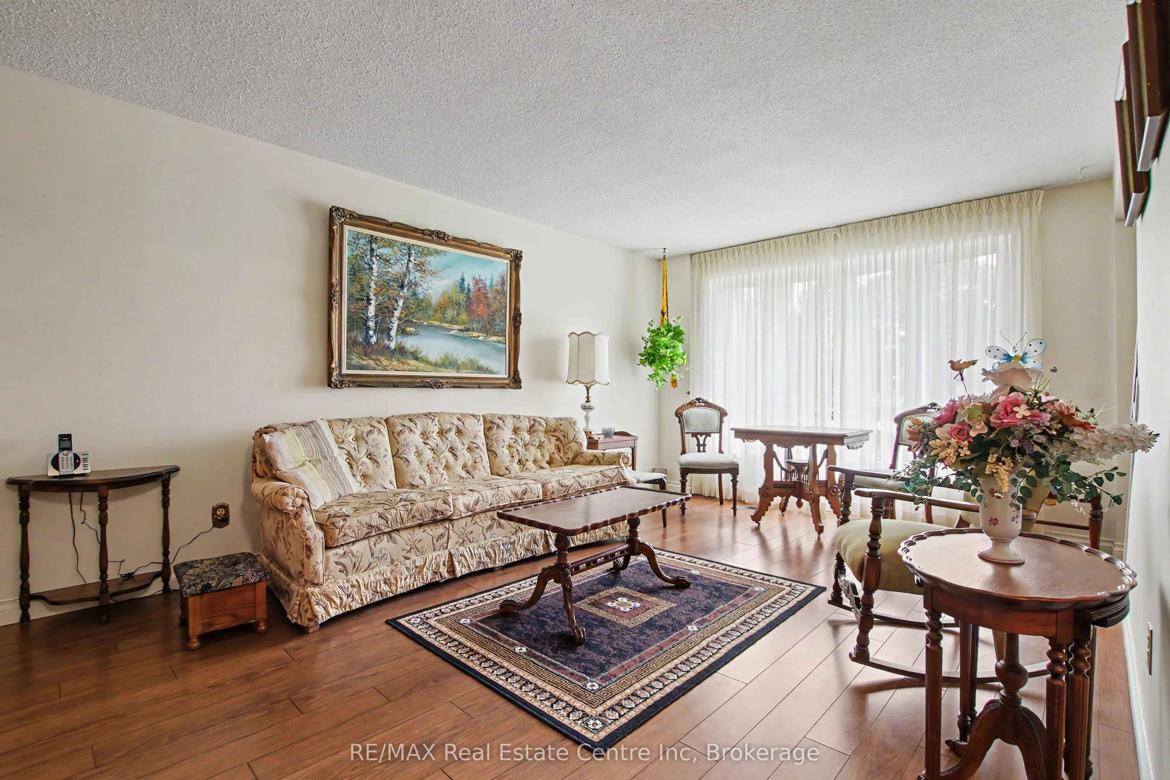 78 Rolling Meadows Drive