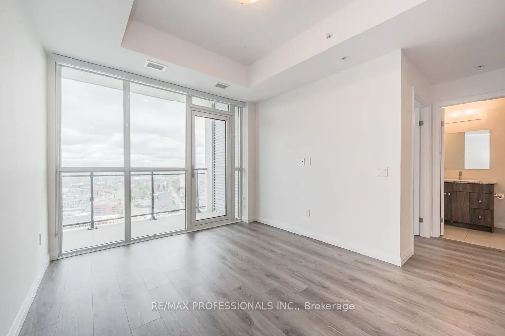 60 Charles Street W #2504