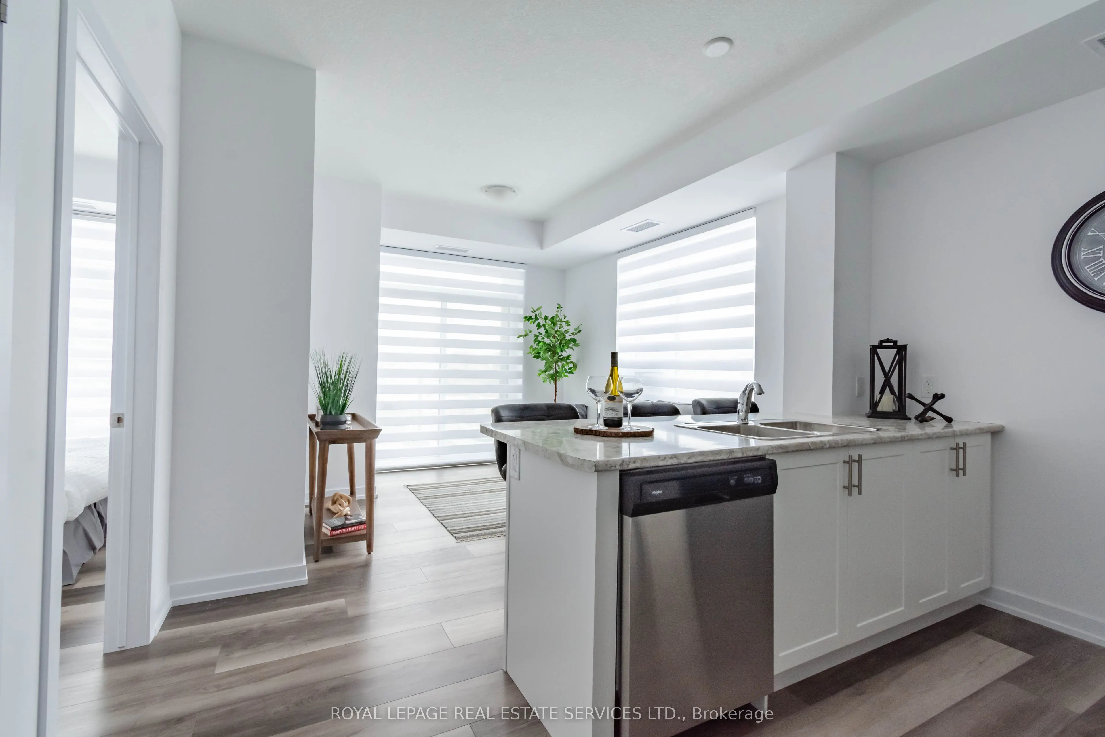 450 Dundas Street E #225