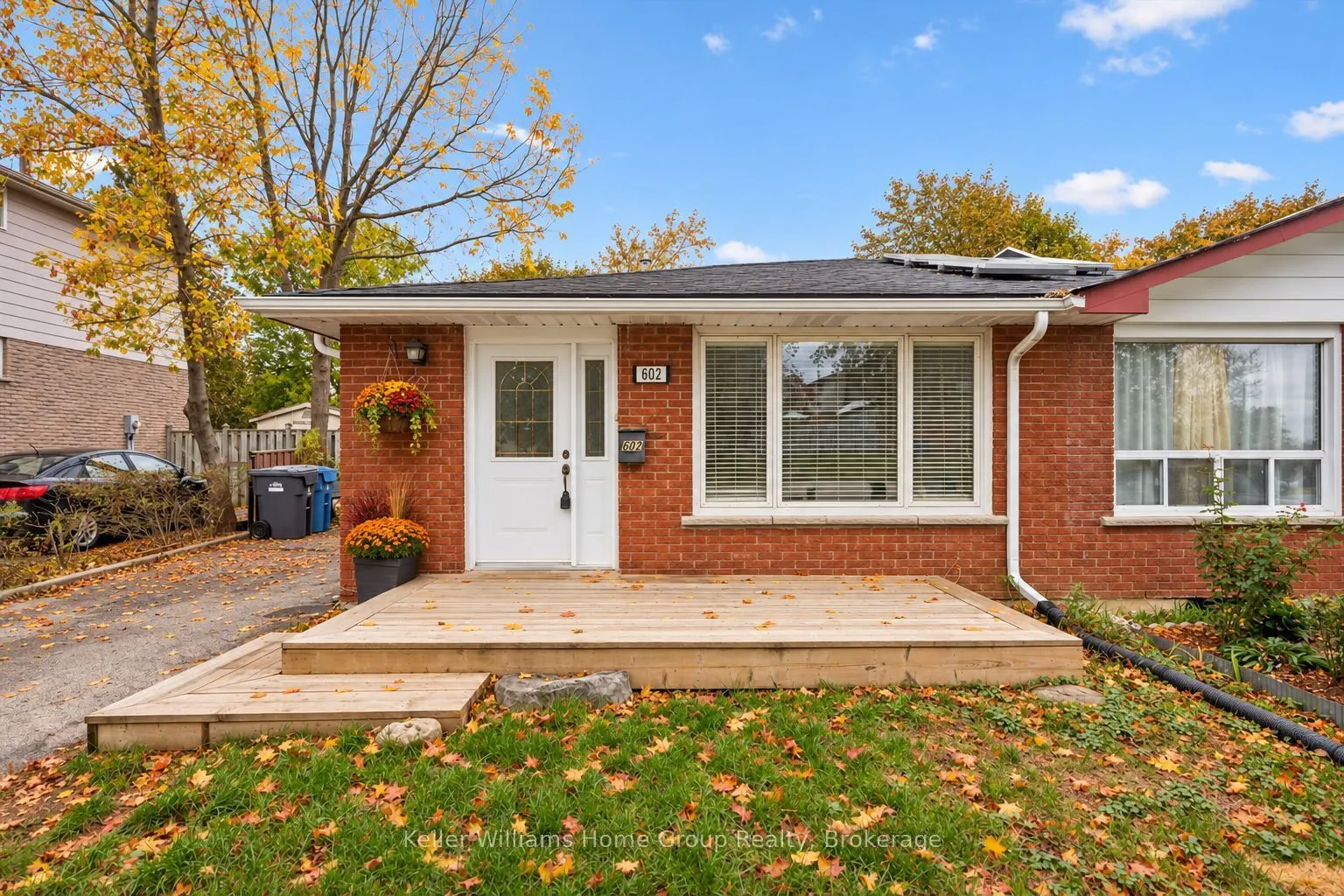602 College Avenue W