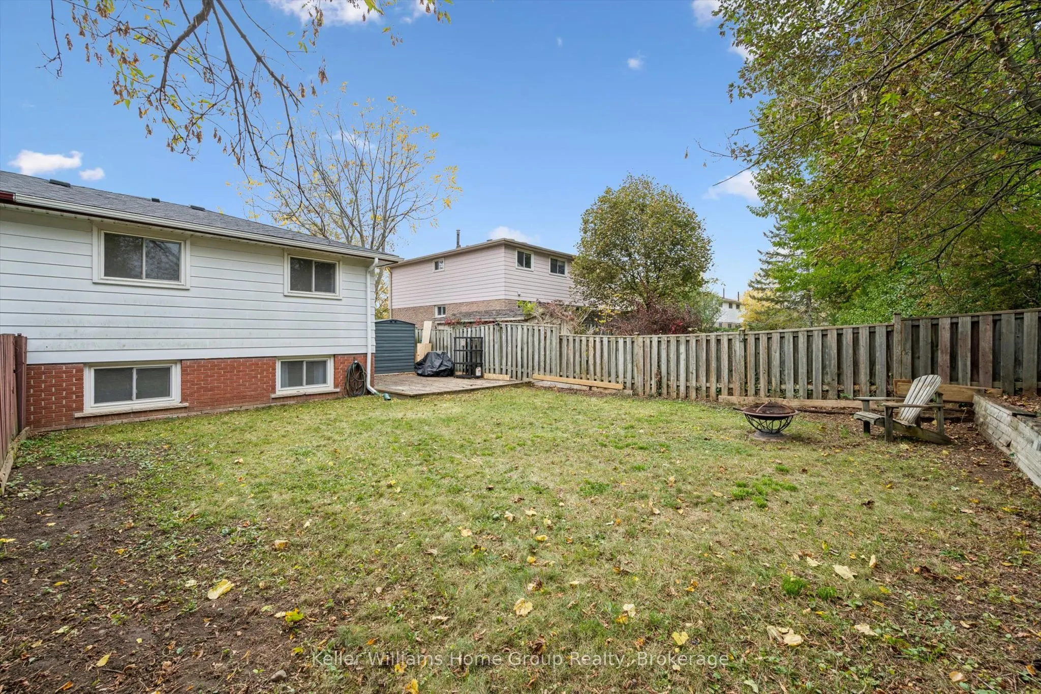 602 College Avenue W