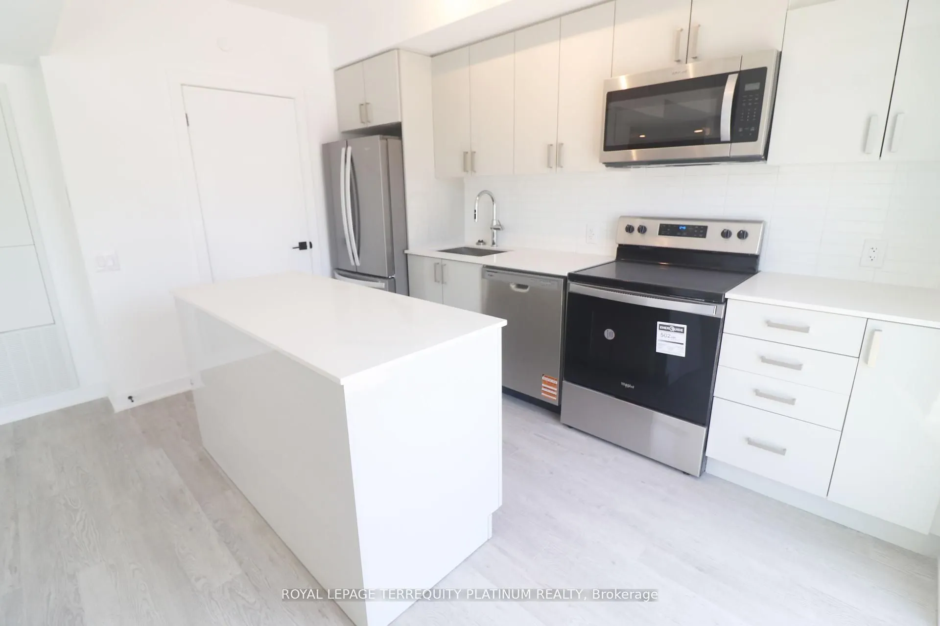 2782 Barton Street E #111
