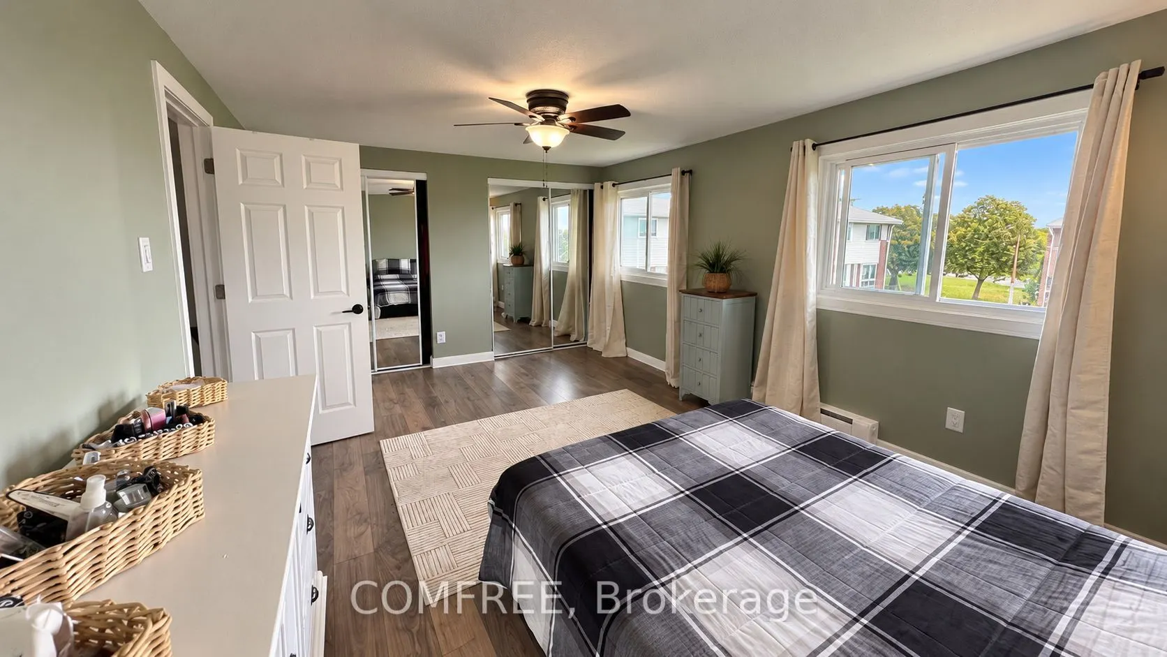 129 Concession Street E #35