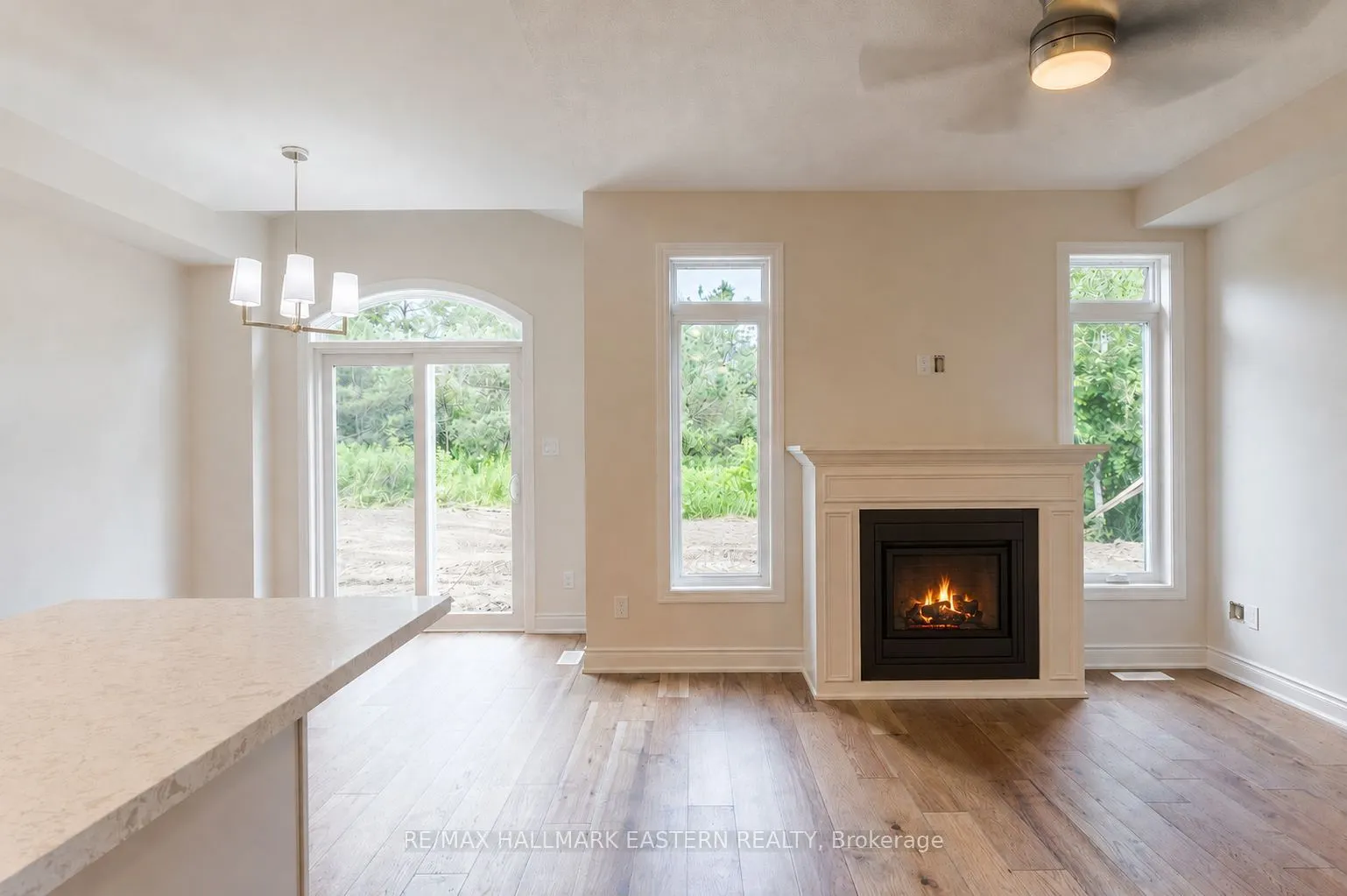 33 COLDBROOK Drive
