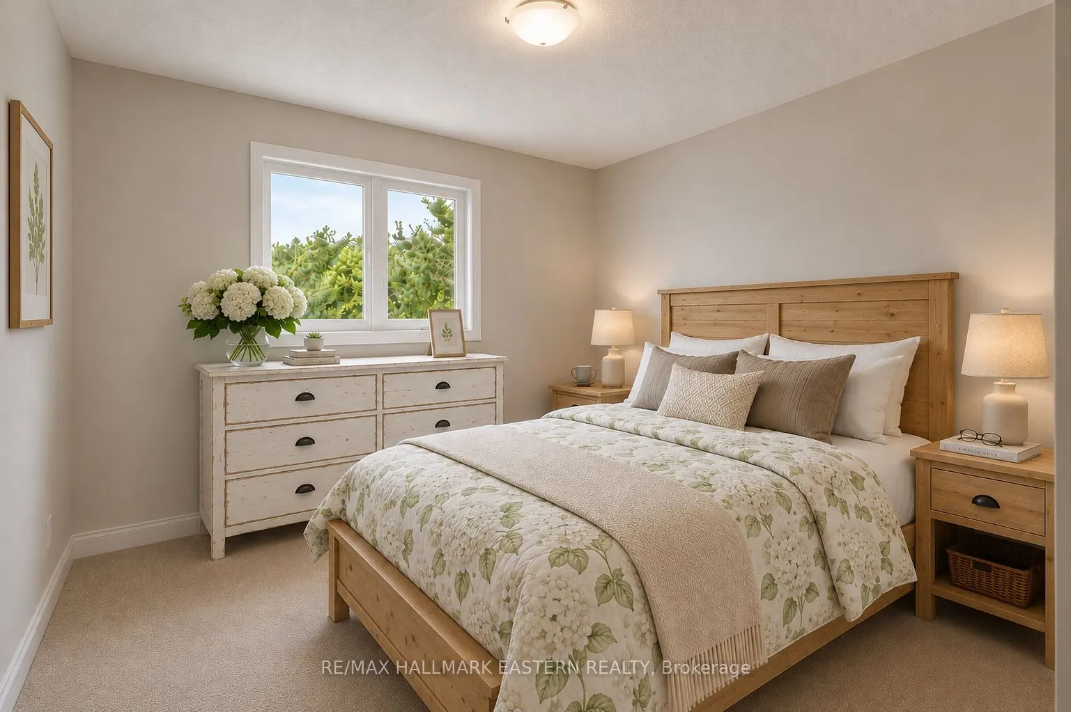 33 COLDBROOK Drive