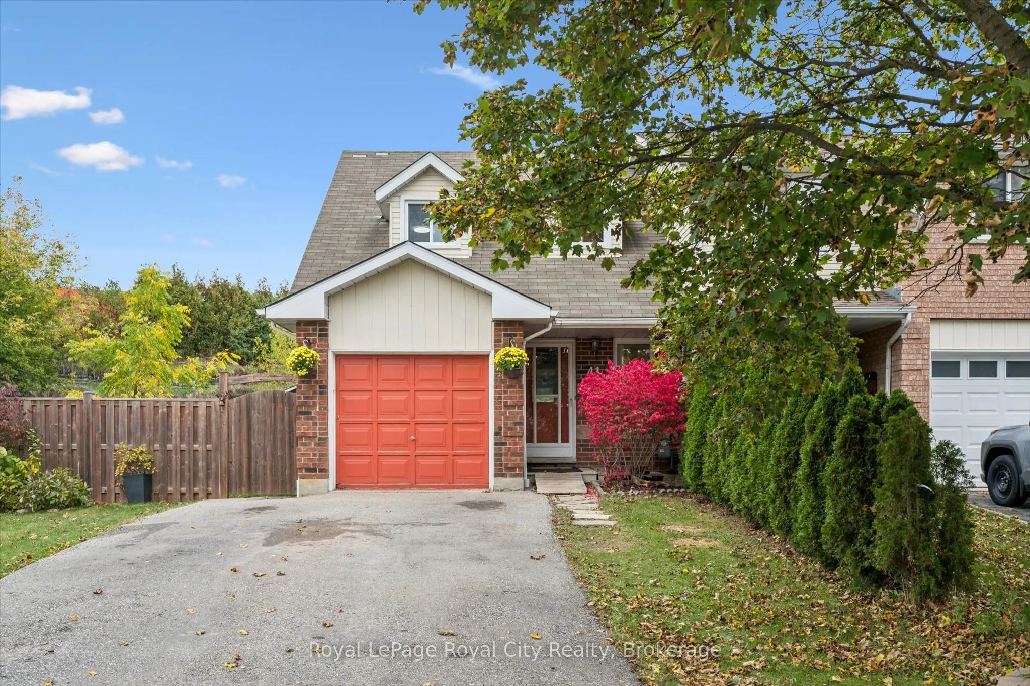41 Grandridge Crescent