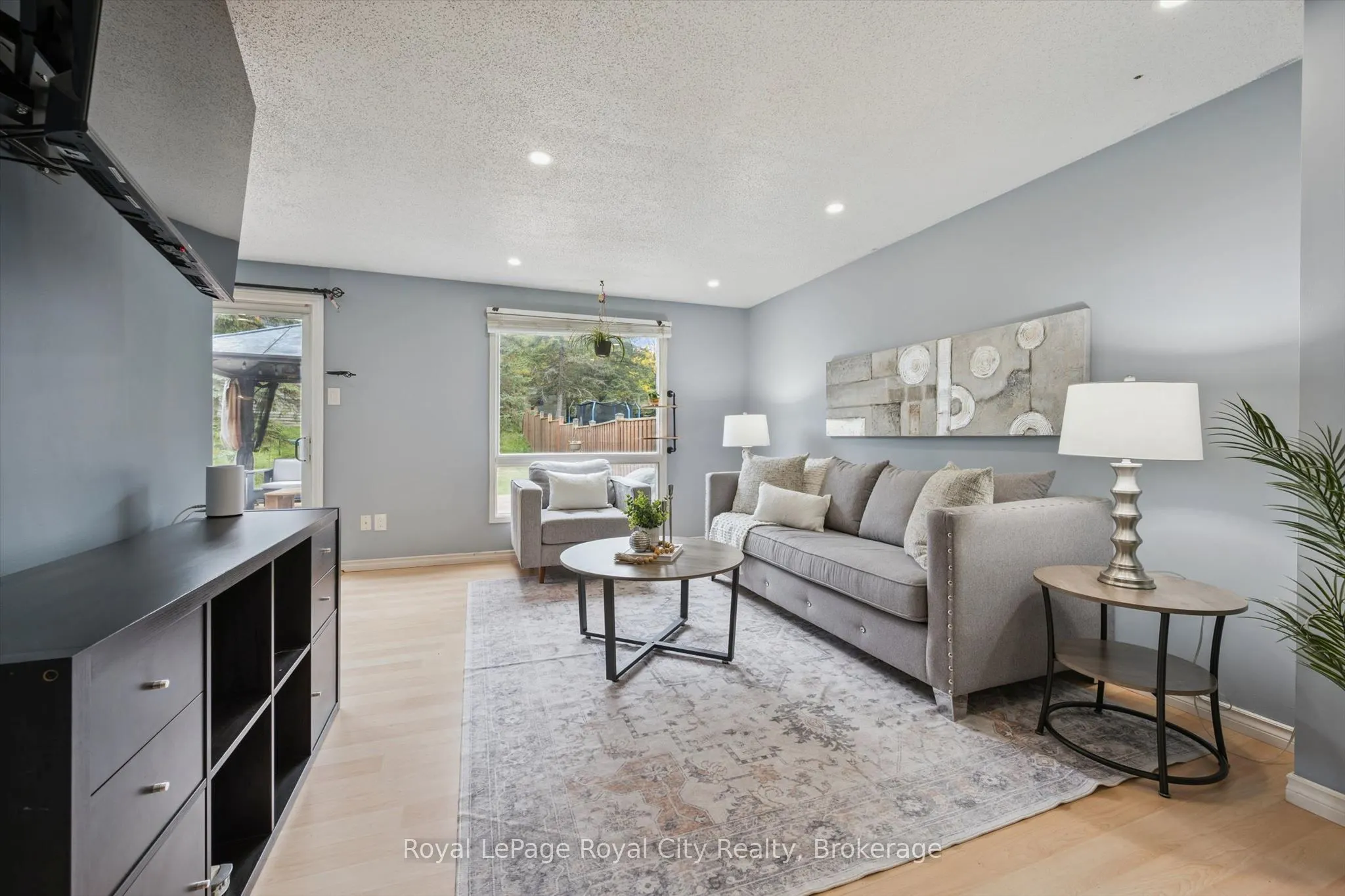 41 Grandridge Crescent