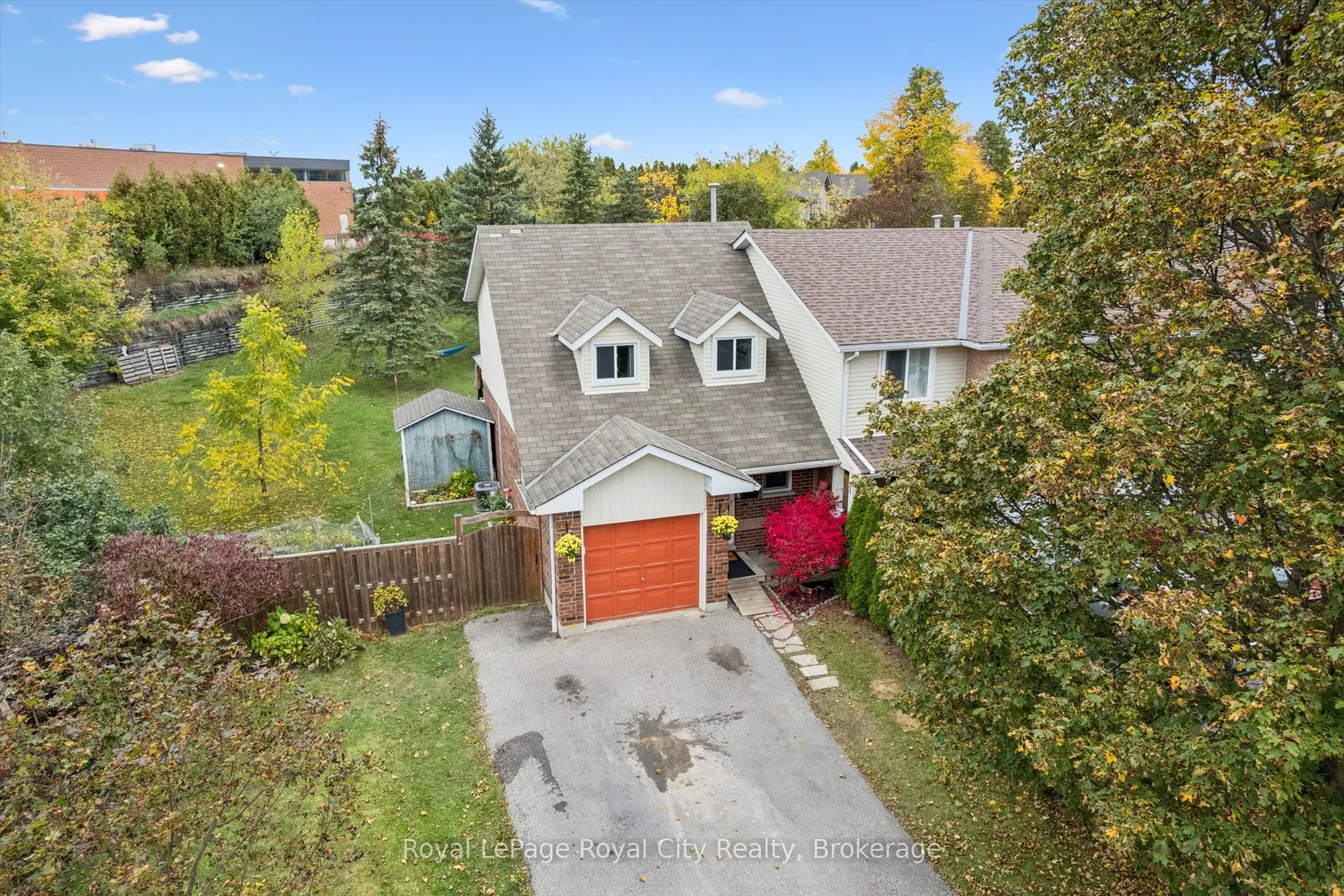 41 Grandridge Crescent