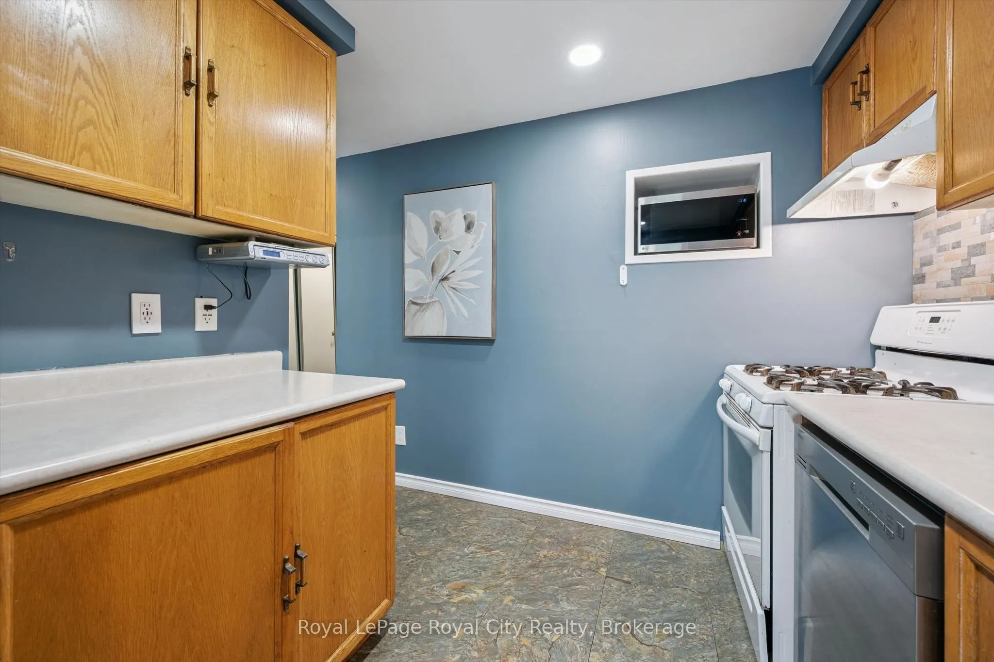 41 Grandridge Crescent