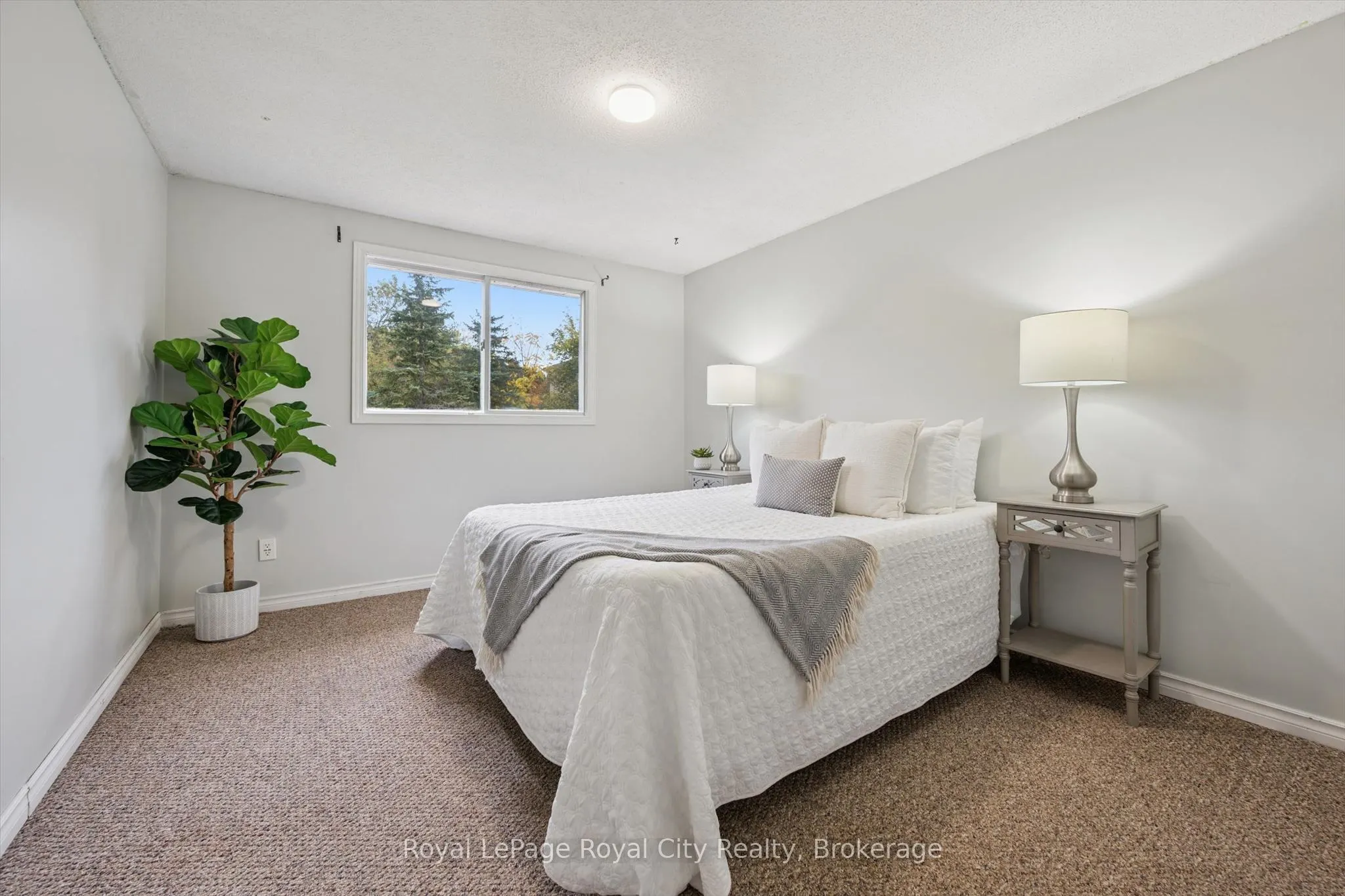 41 Grandridge Crescent