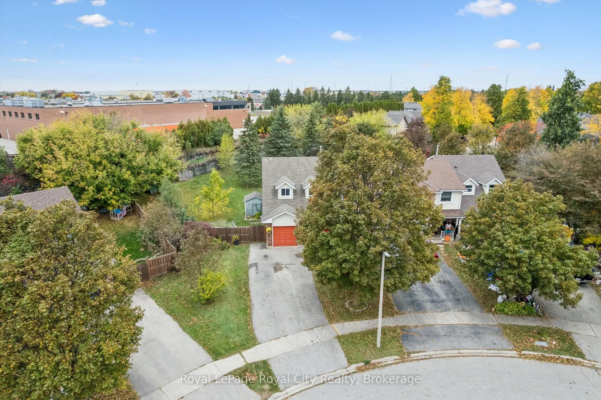41 Grandridge Crescent