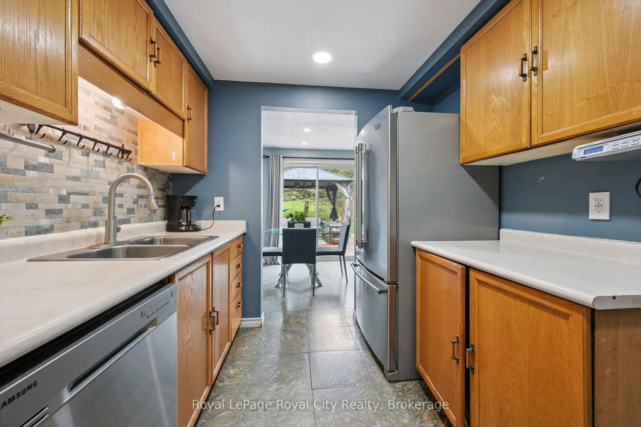 41 Grandridge Crescent